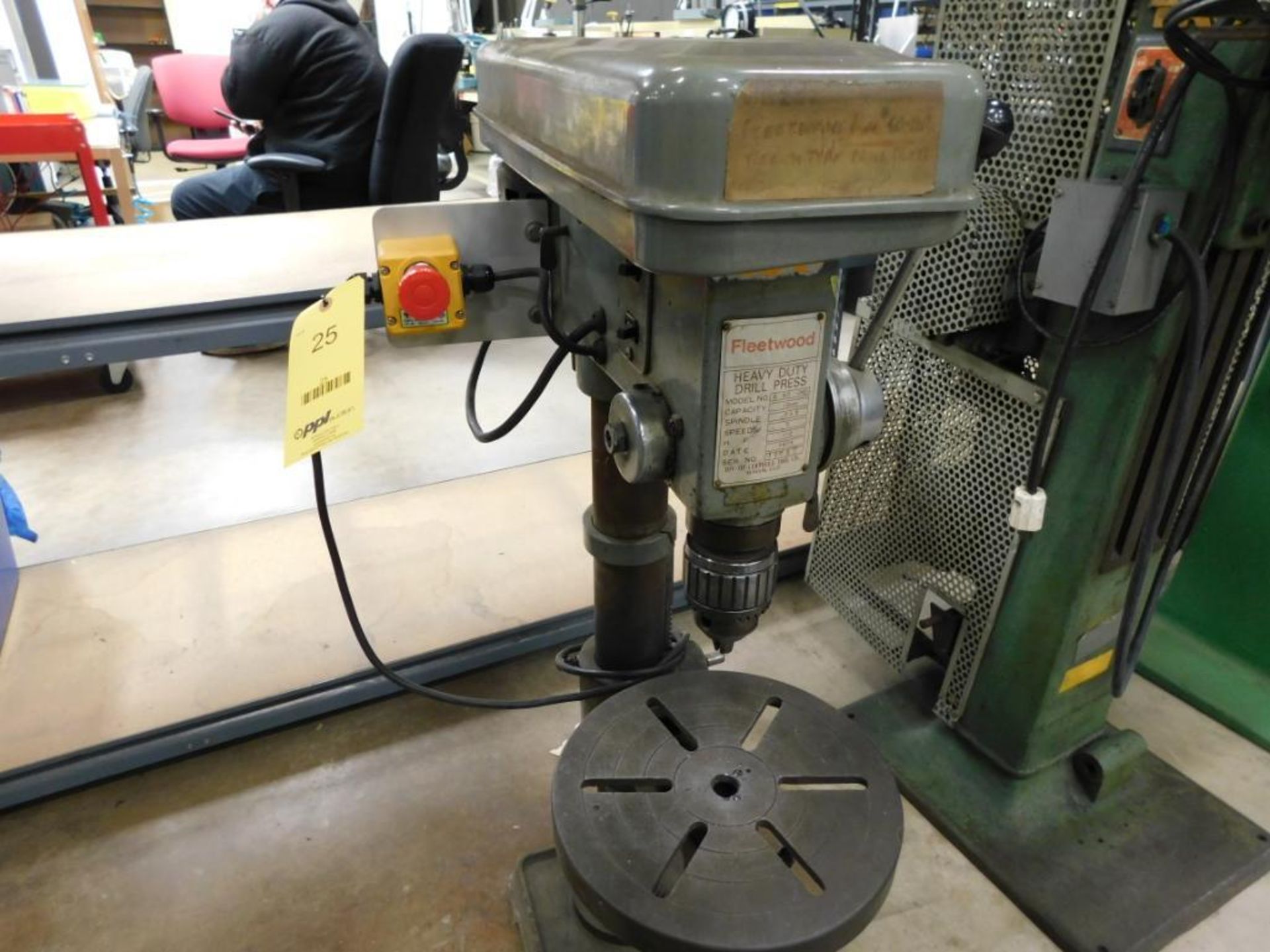 Fleetwood 15 in. Bench Top Drill Press Model 50 - Image 2 of 2