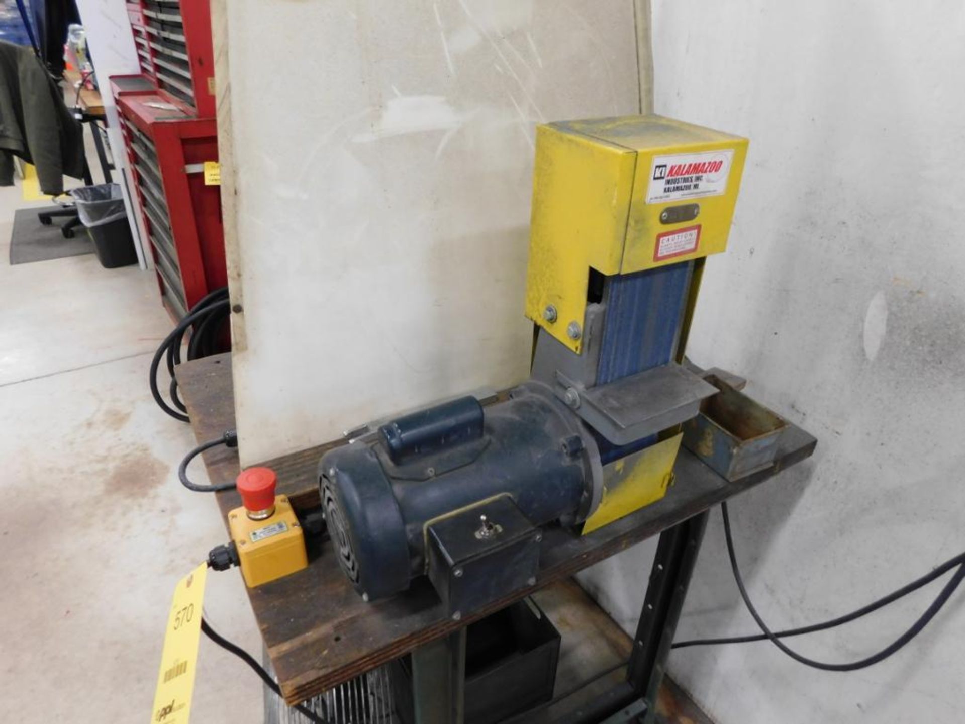 LOT: Kalamazoo 4 in. Belt Sander & Single End Grinder