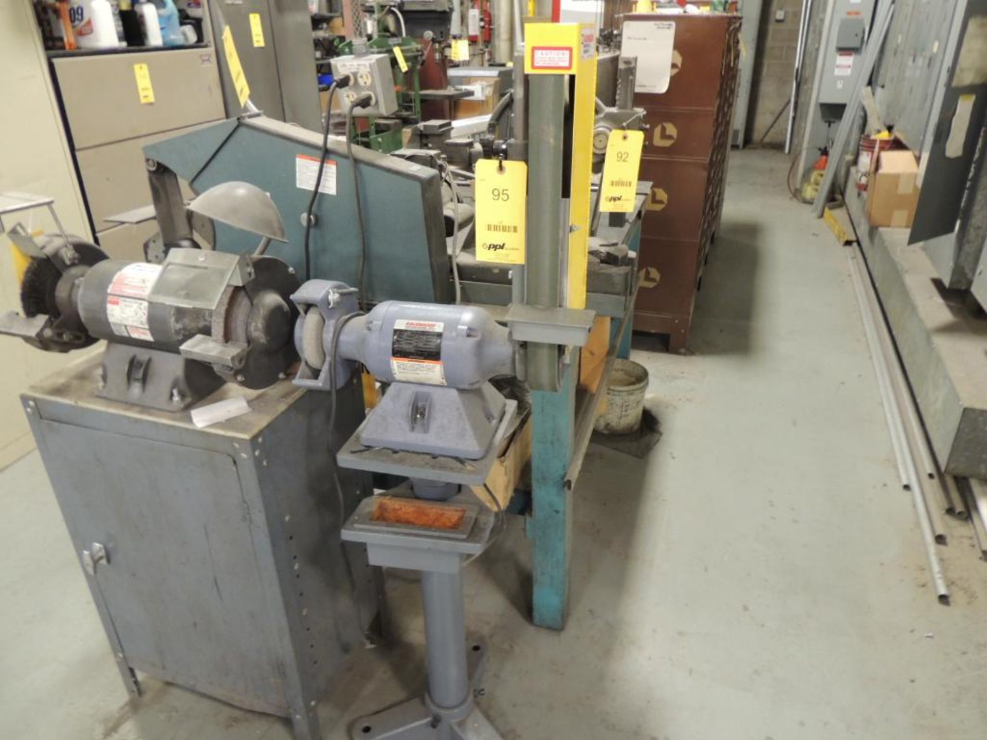 LOT: Kalamazoo Polisher/Belt Sander 2 in. Belt