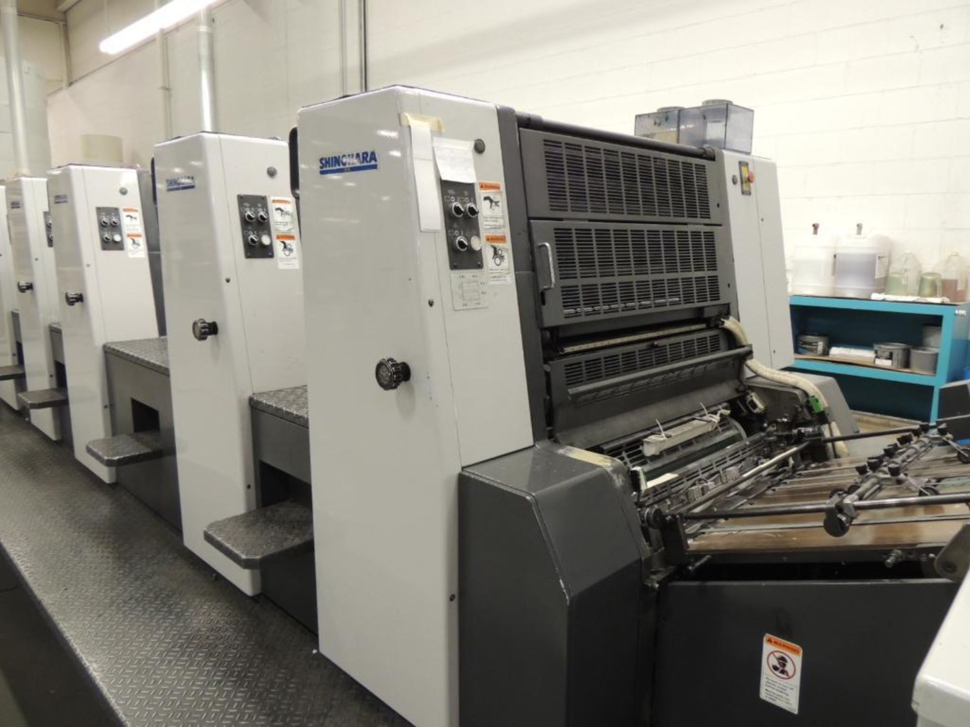 1998 Shinohara 74VP 74-5P Printing Press, Offset, Sheet Fed, 5-Color, 23 in. x 29 in. Capacity, Coat - Image 3 of 18