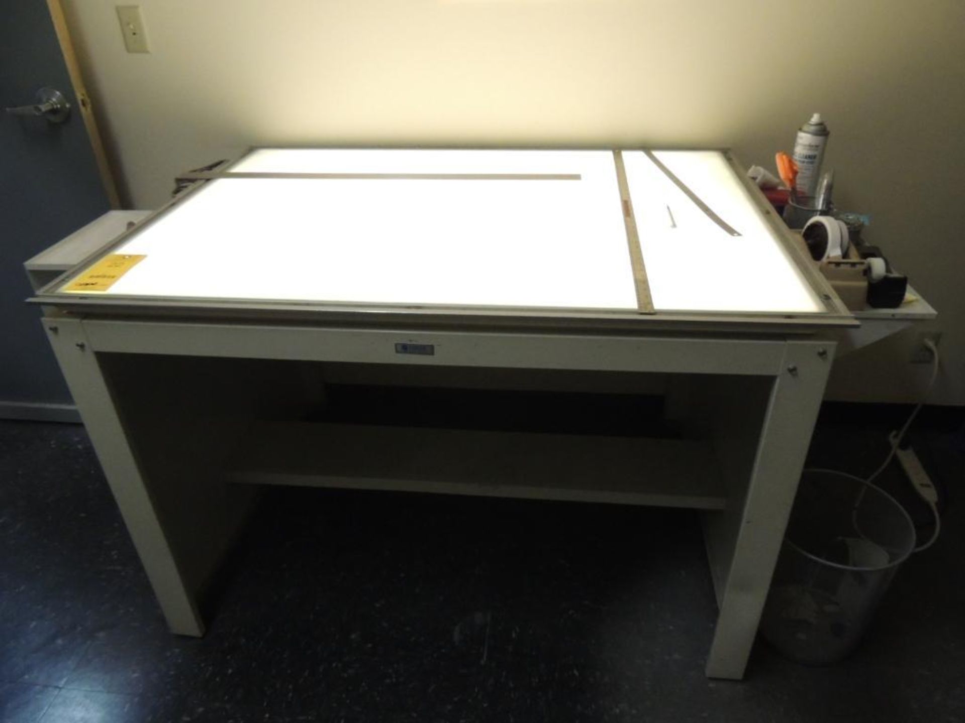 Foster Light Table 35 in. x 50 in.