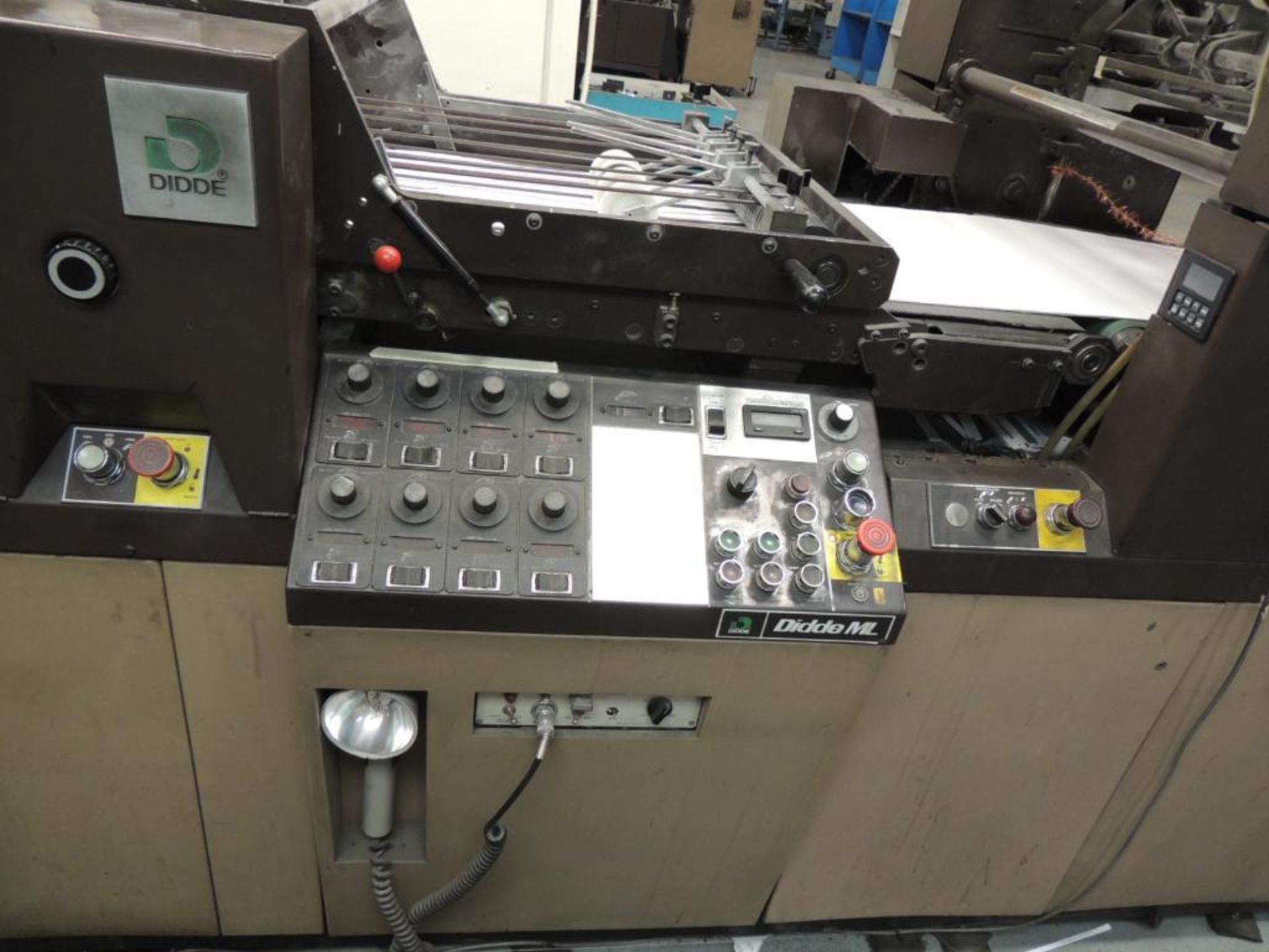 LOT: Didde ML 1000 Printing Offset Press, 8-Color, 20 in. Web Width x 22 in. Cutoff, Kodak Versamark - Image 33 of 44