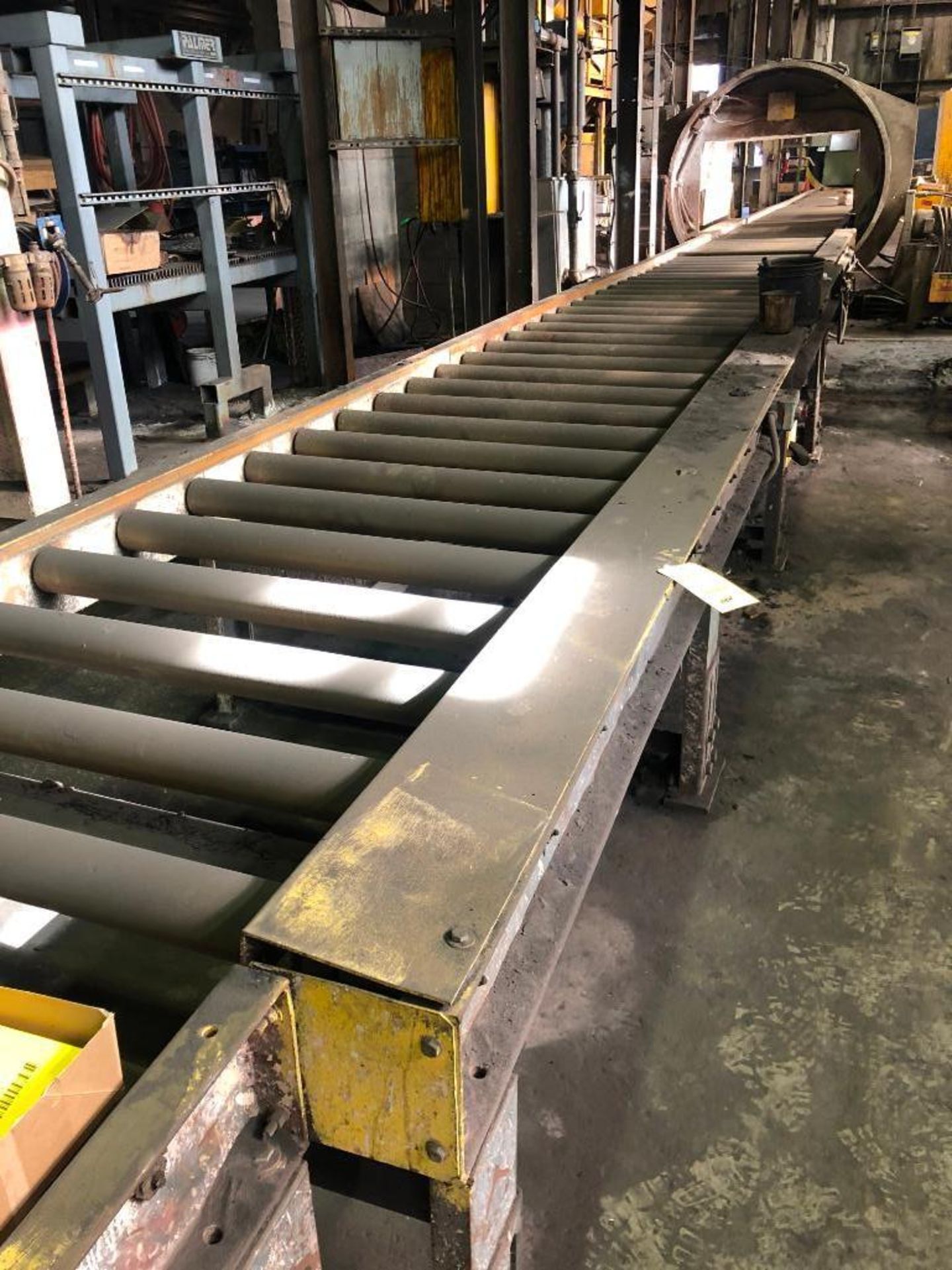 LOT: Approx. 67 ft. of 40 in. Powered Roller Conveyor on 10 in. Centers