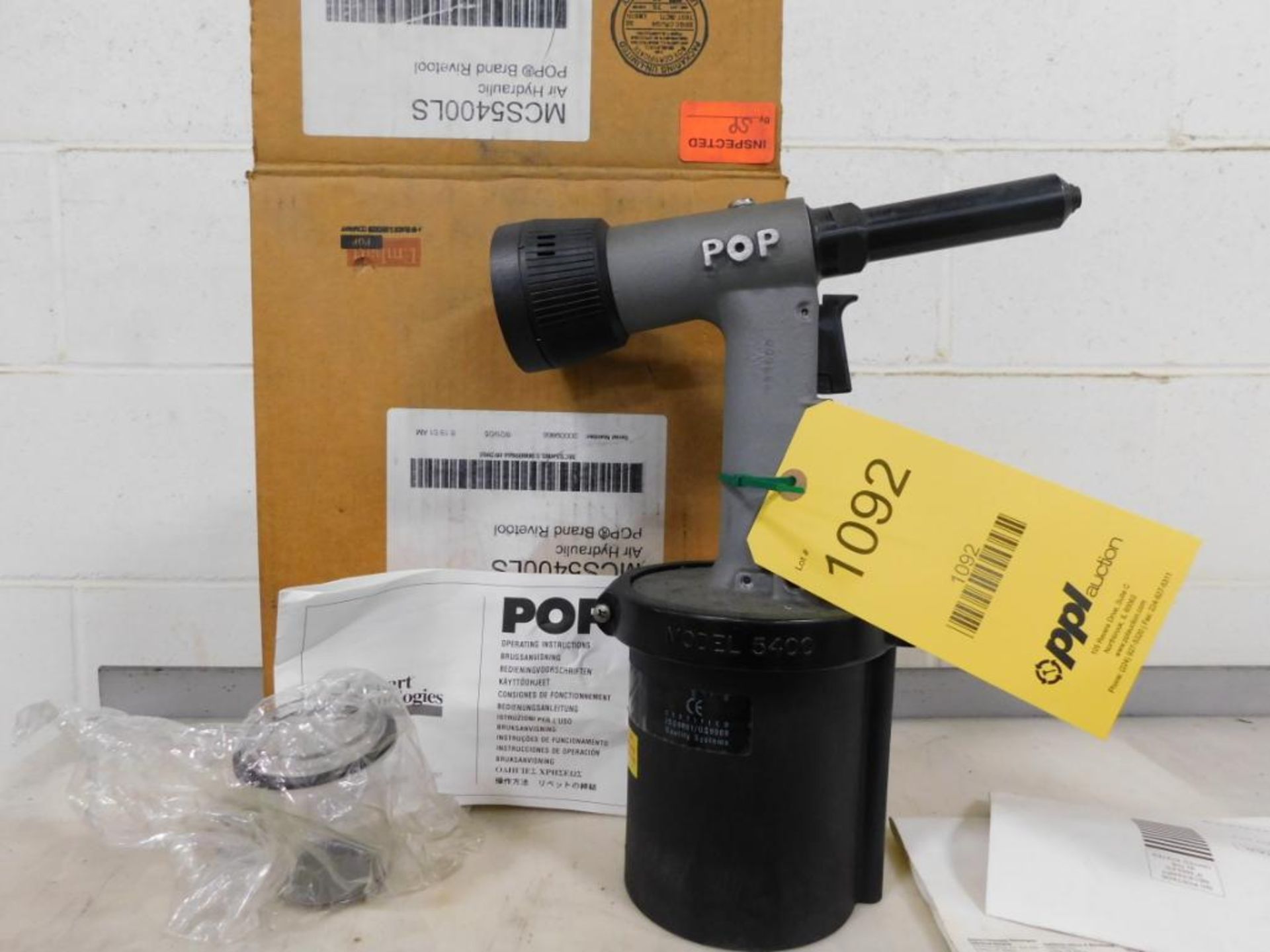 Model 5400 POP Pneumatic Riveter