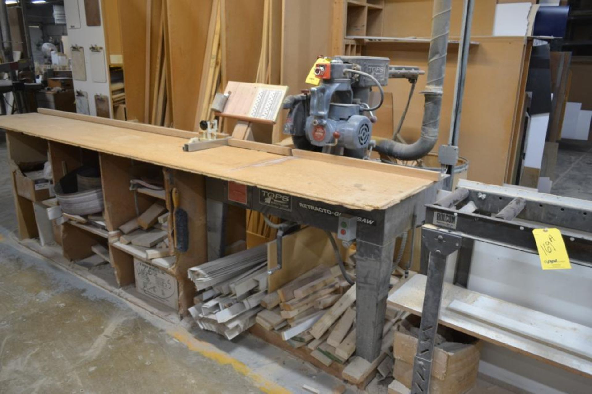 Tops 16 in. Retracto-Glide Radial Arm Saw Model 55508M, S/N 71732, Steel Base, with Wood Gauging