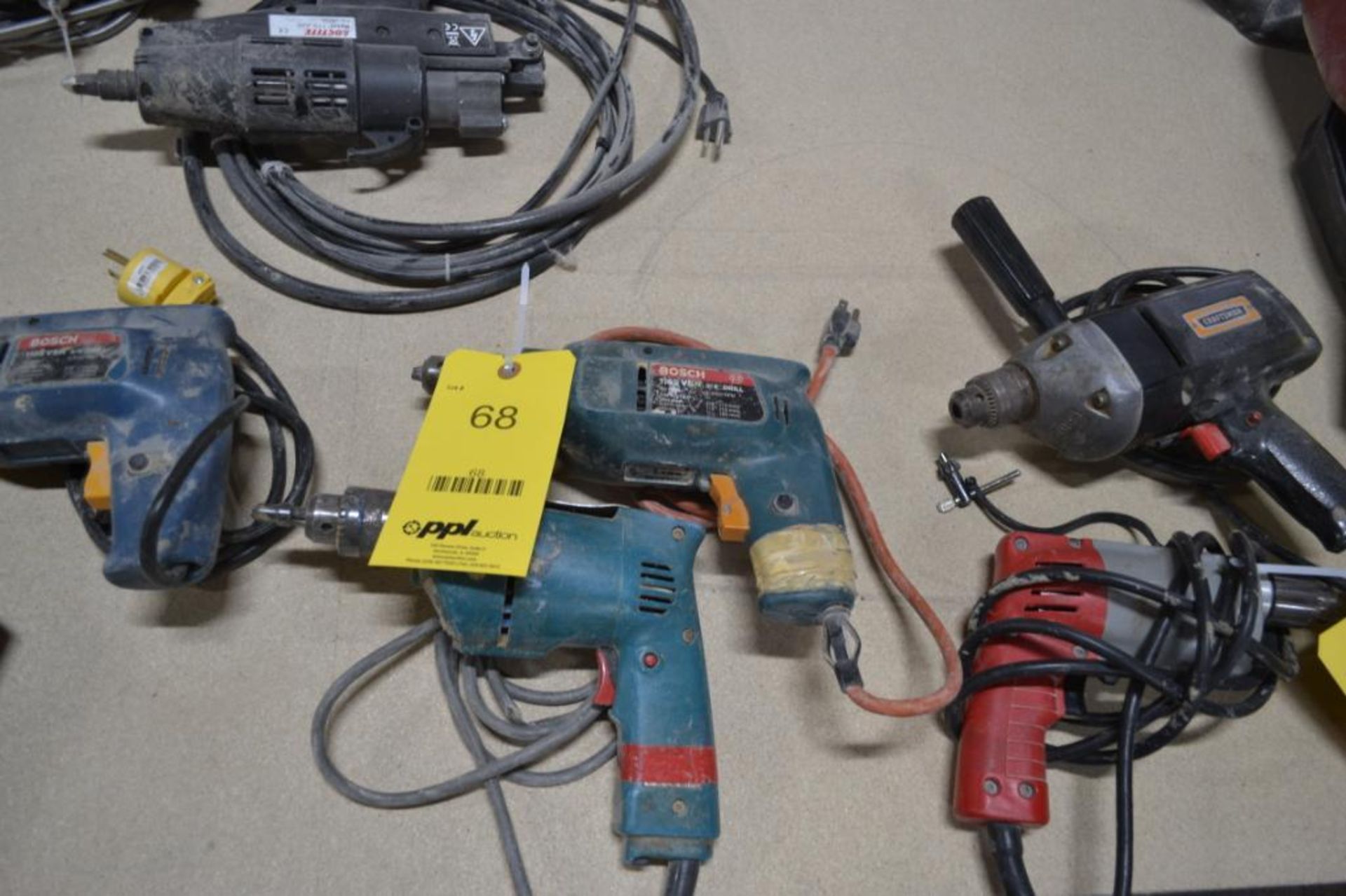 LOT: (2) Bosch Electric Drills