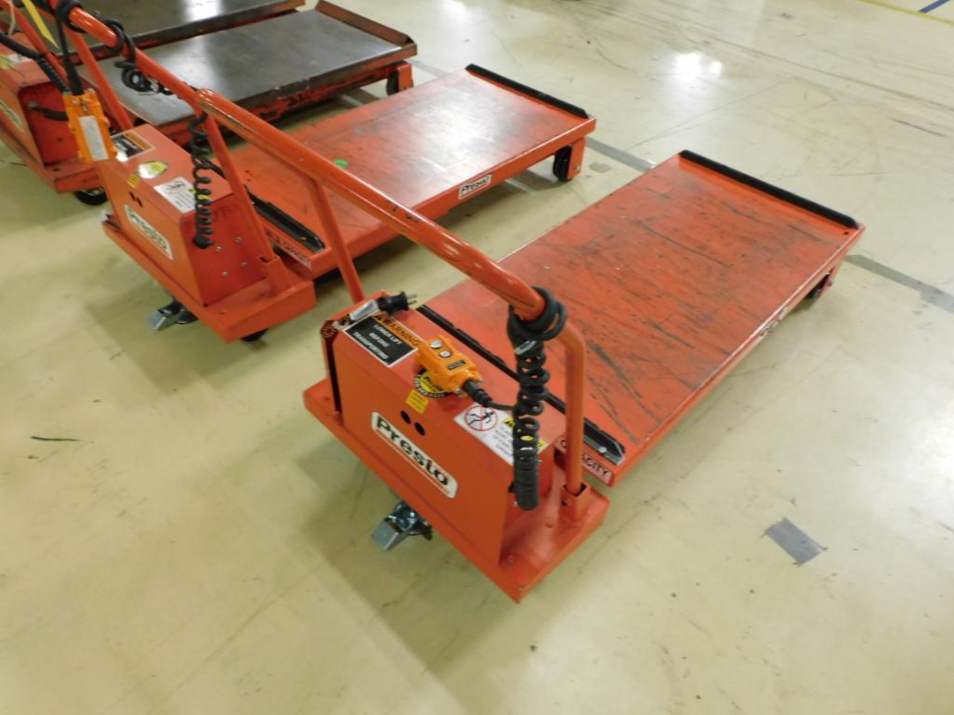 LOT: (4) Presto Power Lift Table 1500 lb. Capacity, 24 in. x 48 in. w/36 in. Lift (LOCATED IN KS) - Image 2 of 3