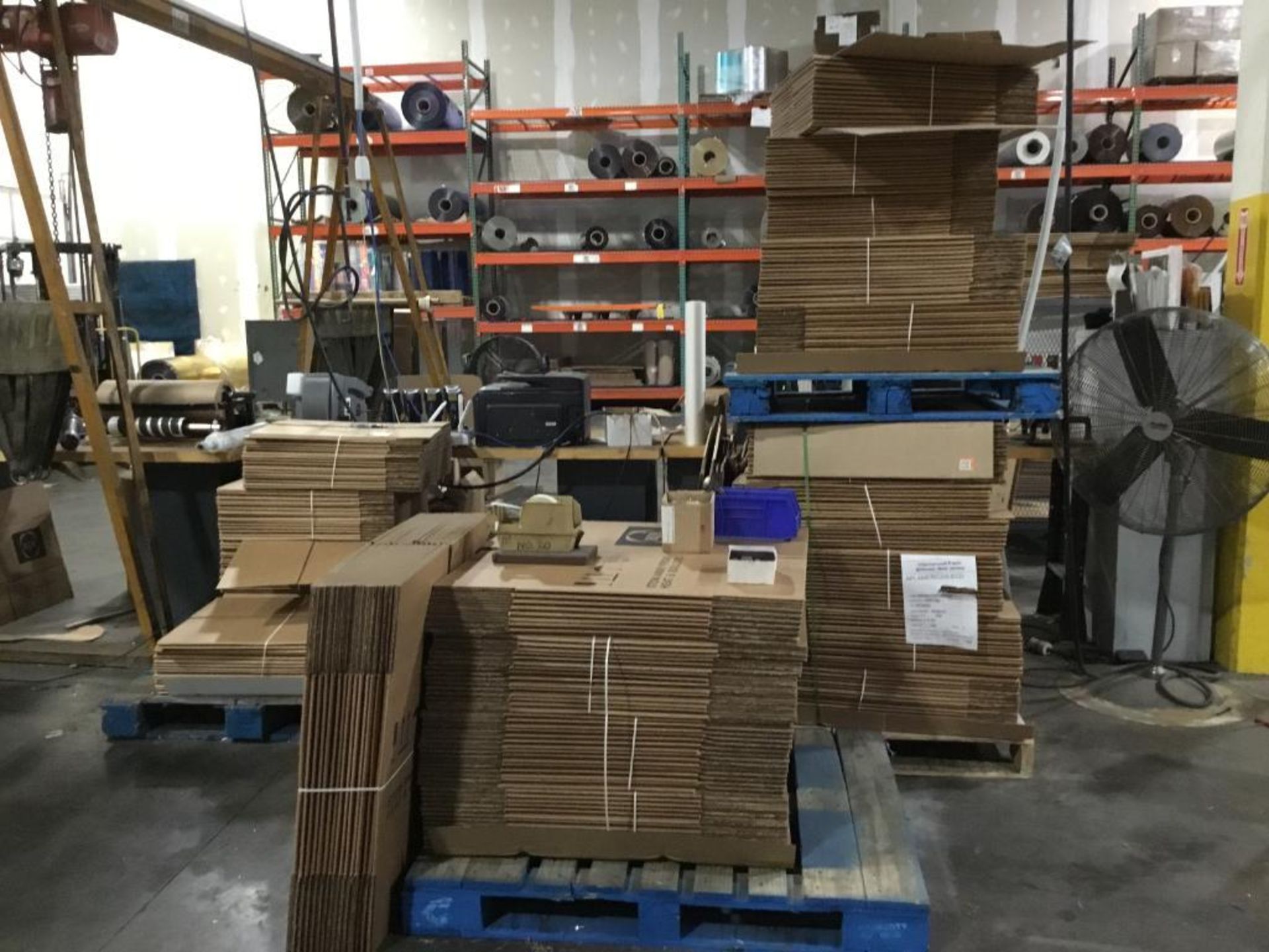 LOT: All Corrugated in Building and Includes Boxes, Flats, Inserts, Rolls of Packaging etc. Approxim - Image 6 of 10