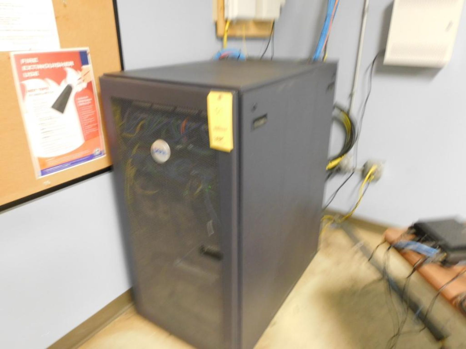 Dell Computer Server (LOCATED IN KS)