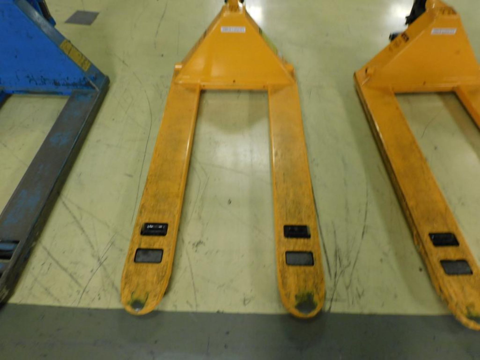 Uline Pallet Jack 48 in. Forks, 5500 lb. Capacity (LOCATED IN KS) - Image 2 of 3