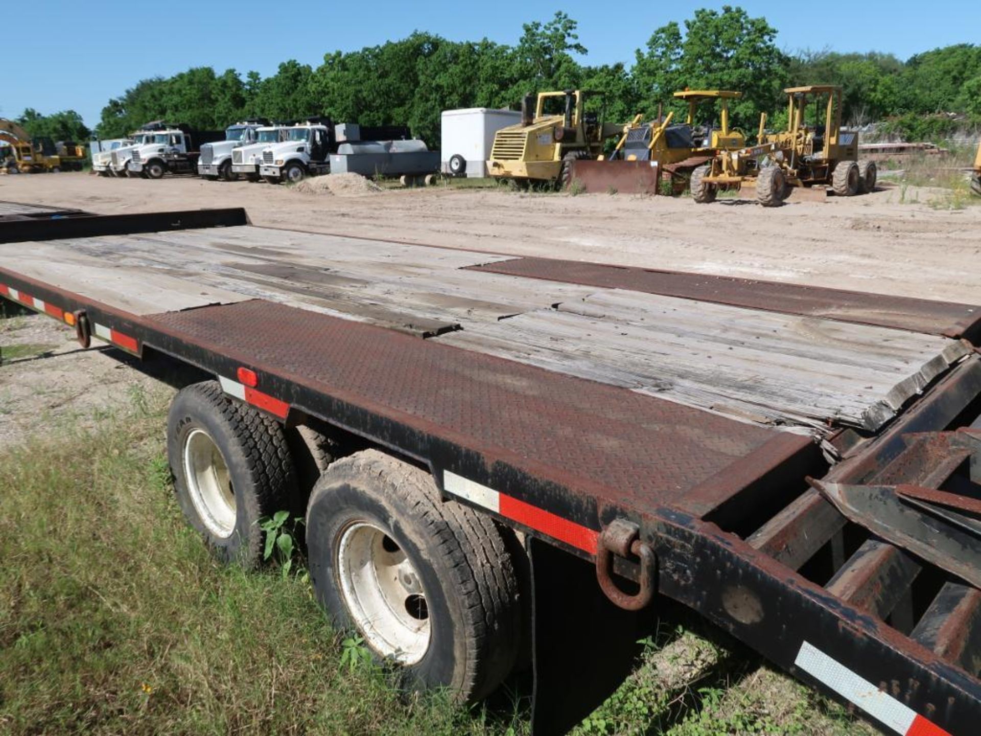 1996 Ameritrail 20 ft. Utility Trailer, VIN 17YBP2523TB014245, with Fold-Down Ramps - Image 4 of 4