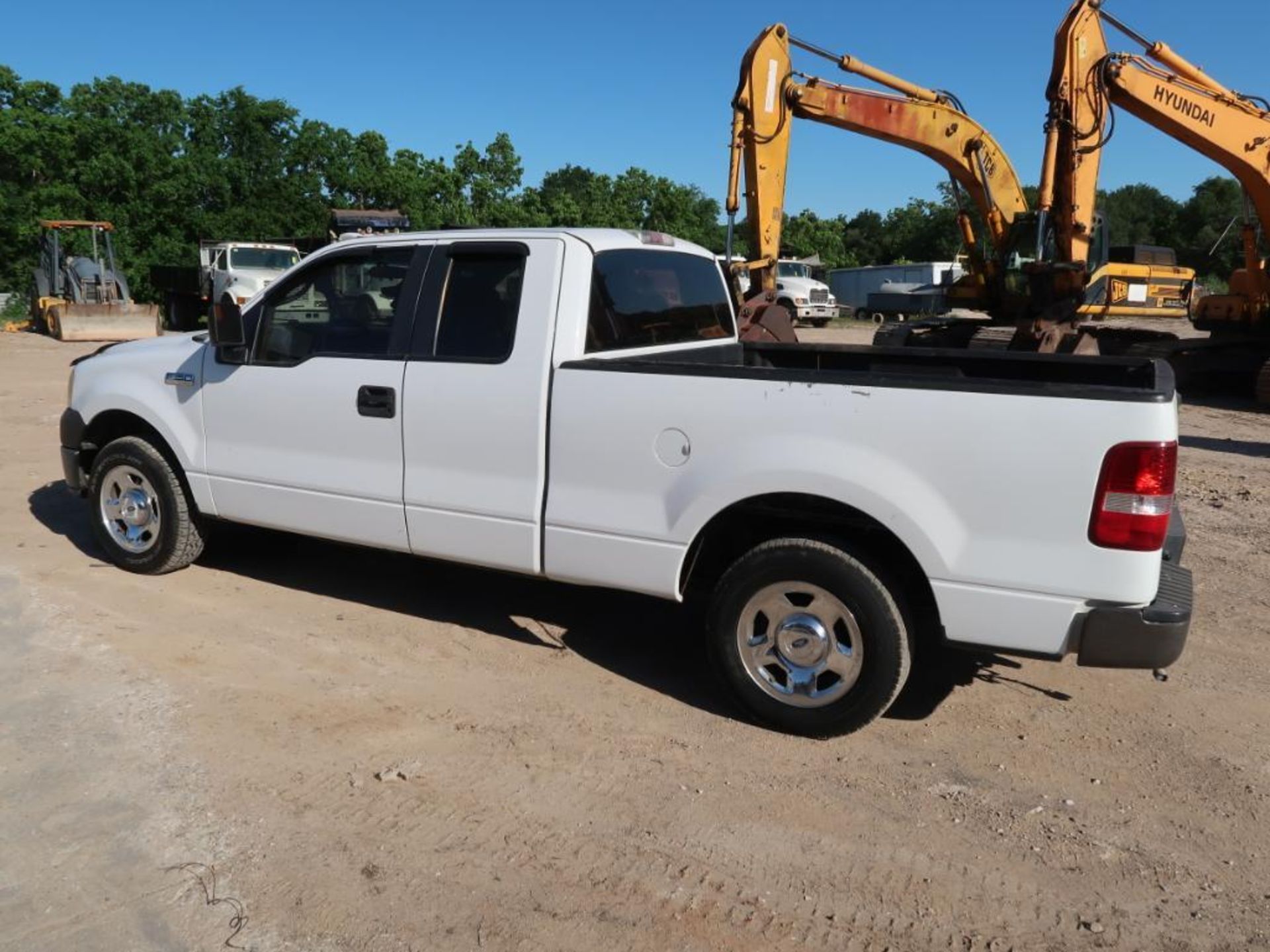 2007 Ford Pick-up Truck Model F-150, VIN 1FTRX12W57FA57103 - Image 2 of 4