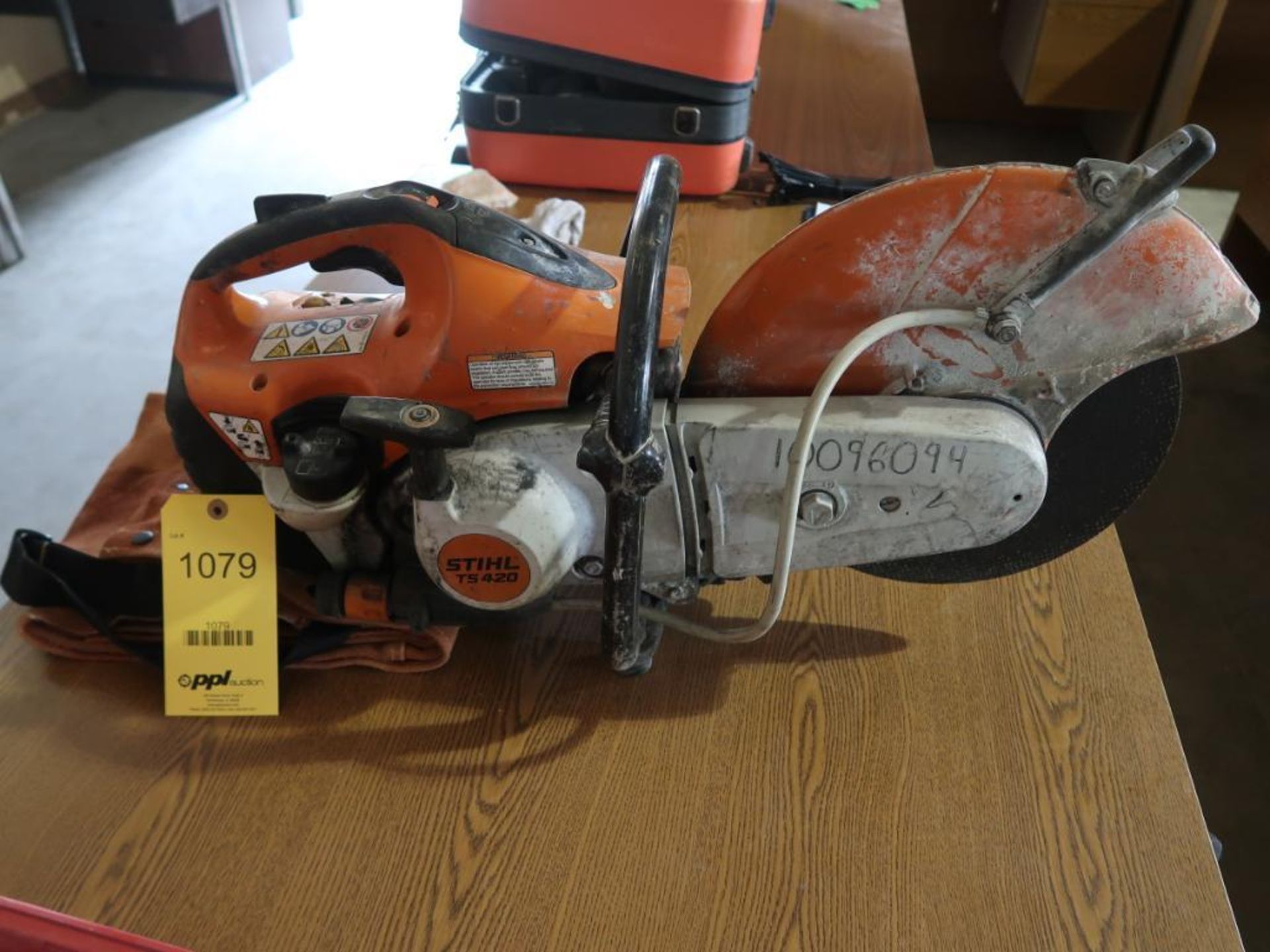 Stihl Gas Powered Chop Saw Model TS420, including Chaps