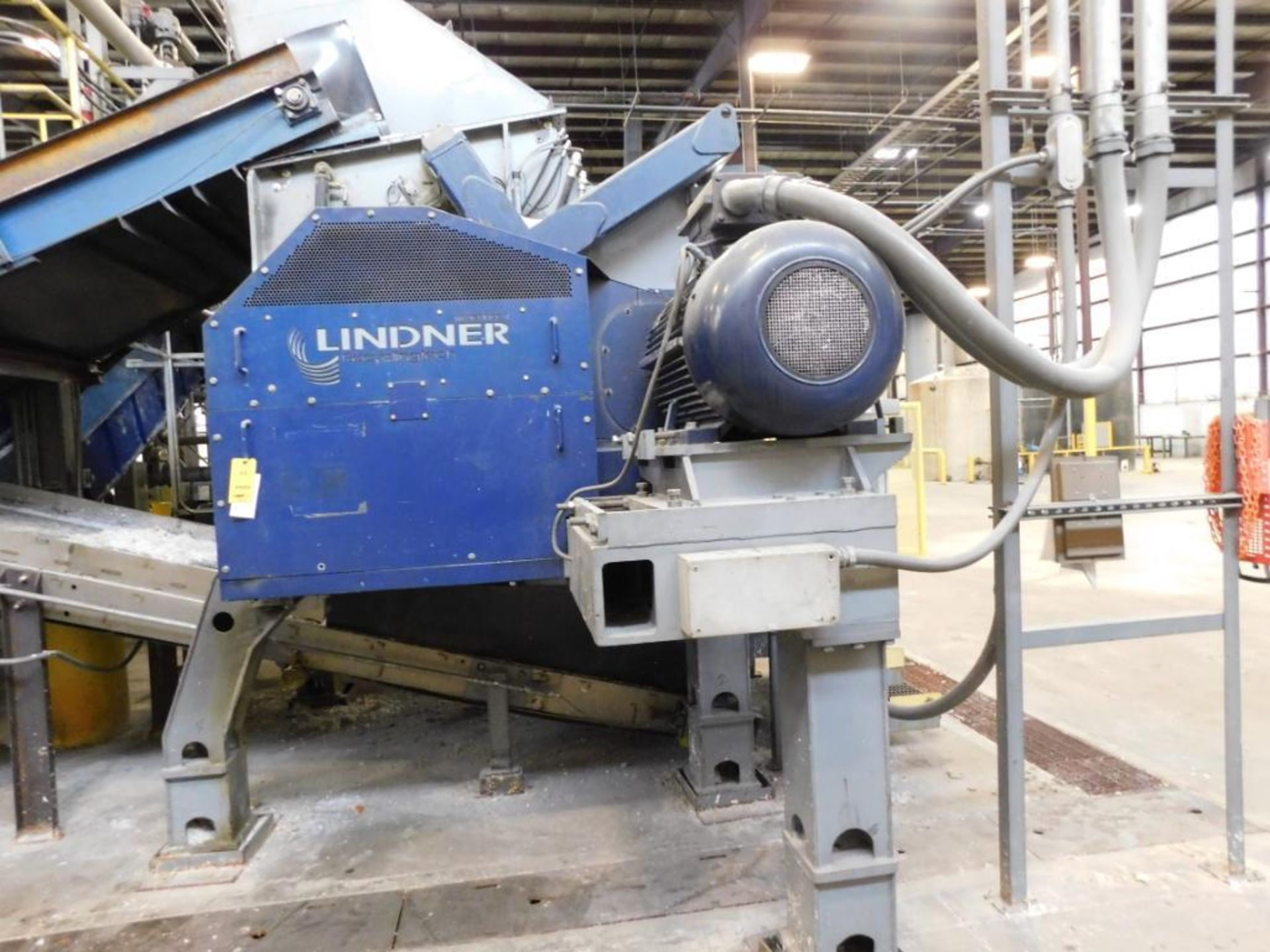 Lindner Single Rotor Shredder Model Komet 1800, S/N 1379 (2007), (50) Cutters, 172 x 57 x 28 - Image 3 of 8