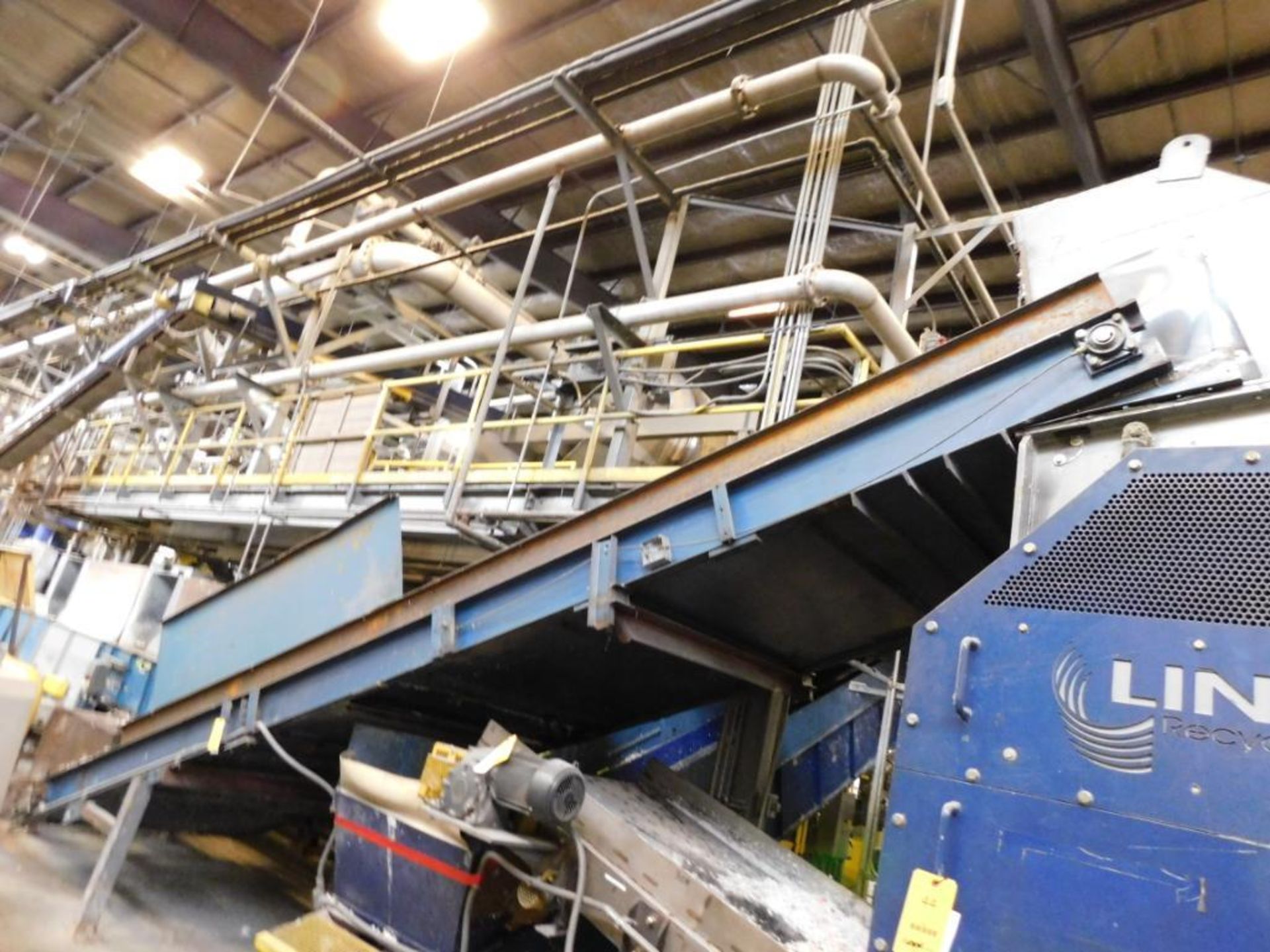 LOT: Shredder Line with Infeed & Outfeed Conveyors consisting of Lots #45, #46, #47, #48 - Image 6 of 10