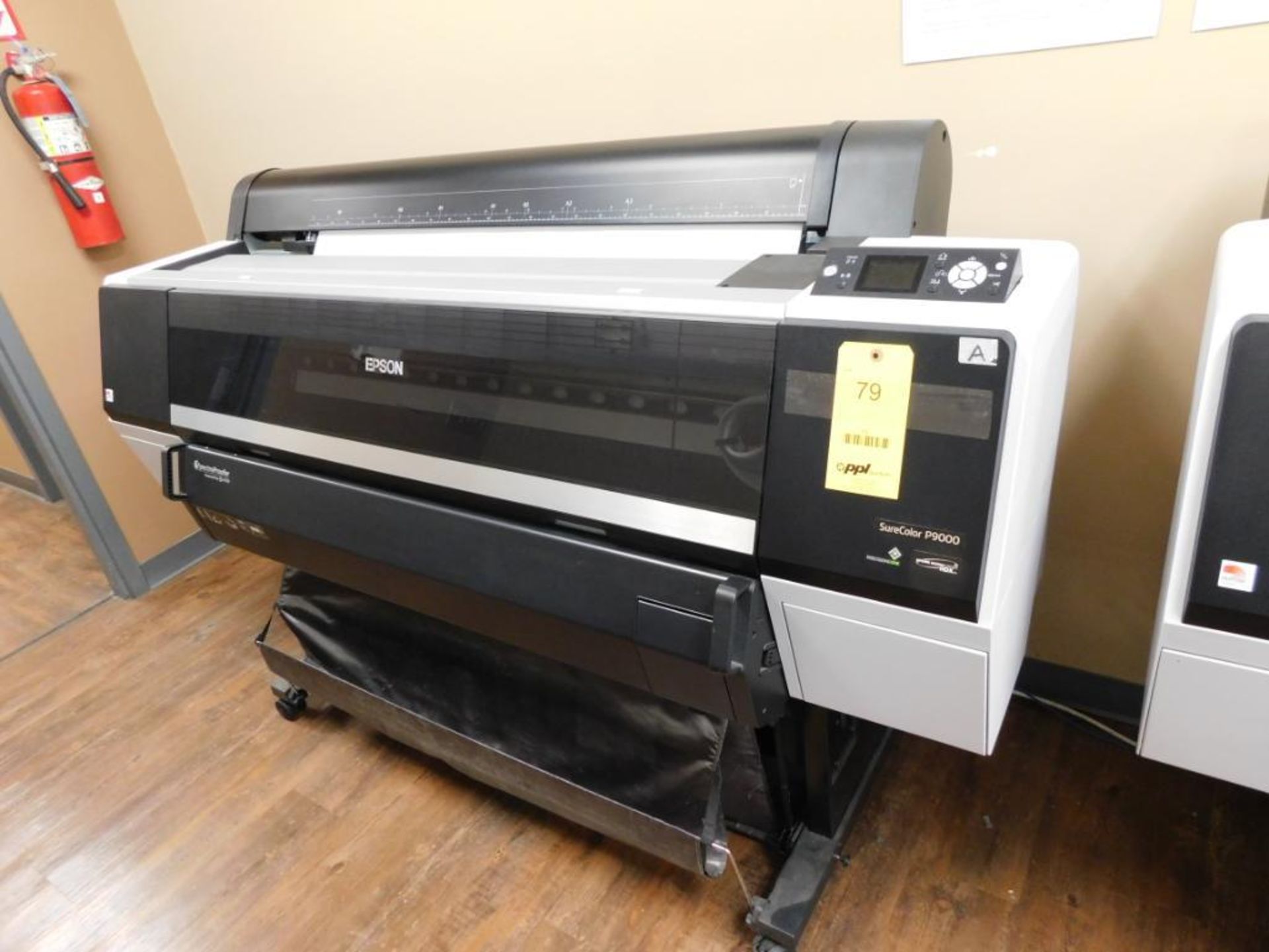 EPSON Sure Color P9000 Spectro Proofer 44 in. Powered by X-RITE, S/N VM7E 003022