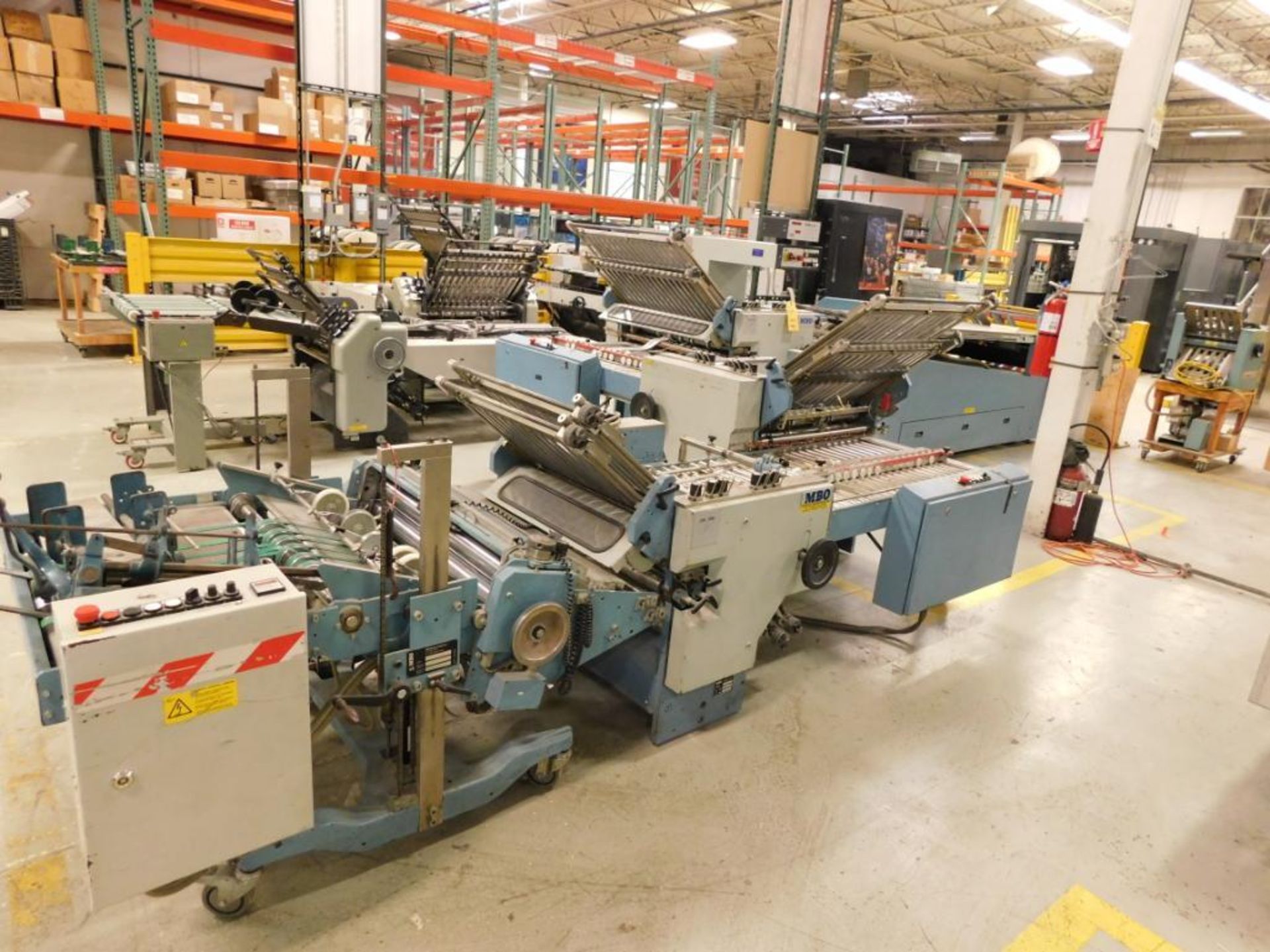 LOT: MBO Series B32S Perfection Series 32 in. x 52 in. 16-Page Continuous Feed Folder Consisting Of: - Image 5 of 6