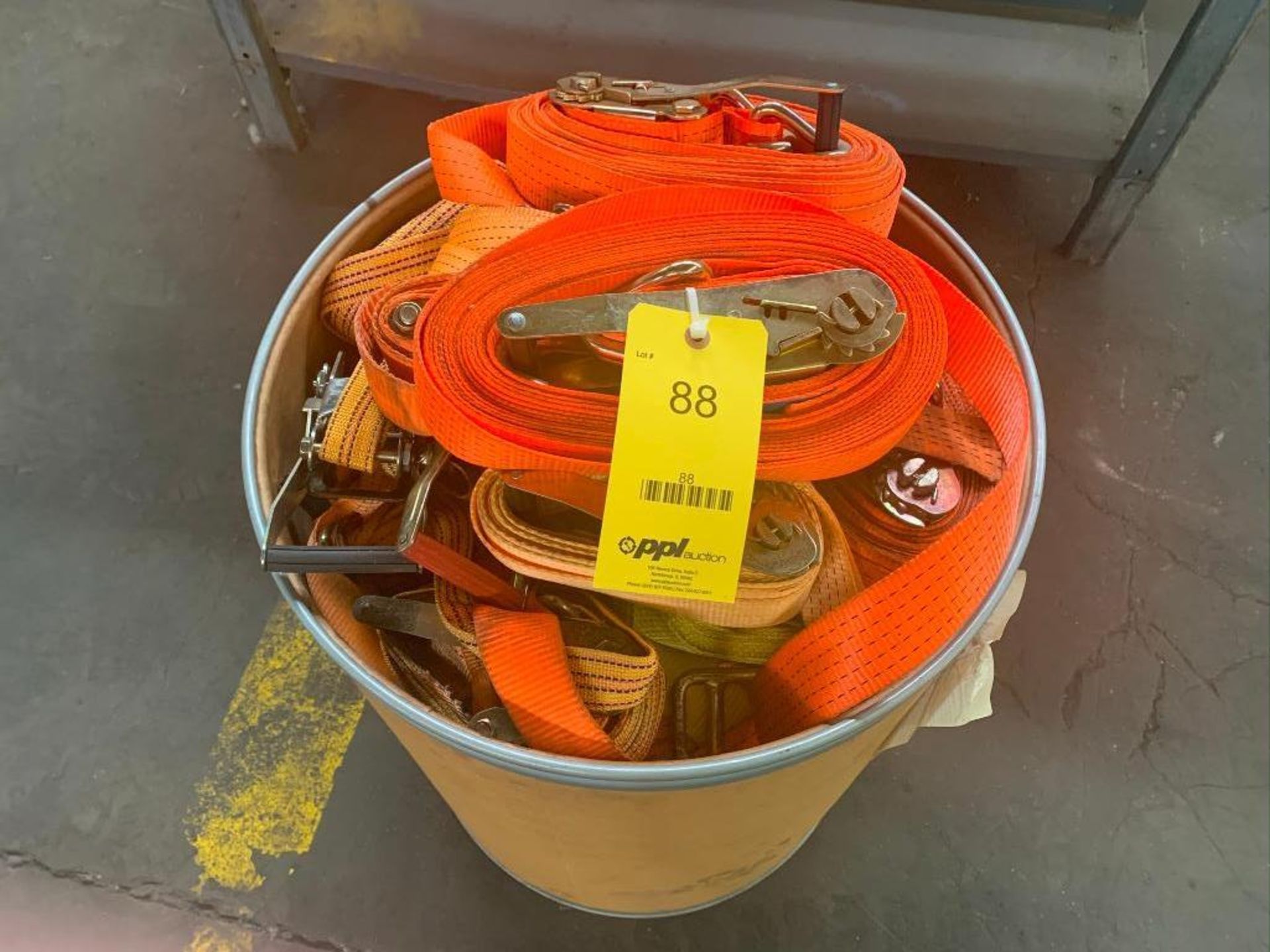 LOT: Ratchet Tie-Down Straps in (1) Barrel