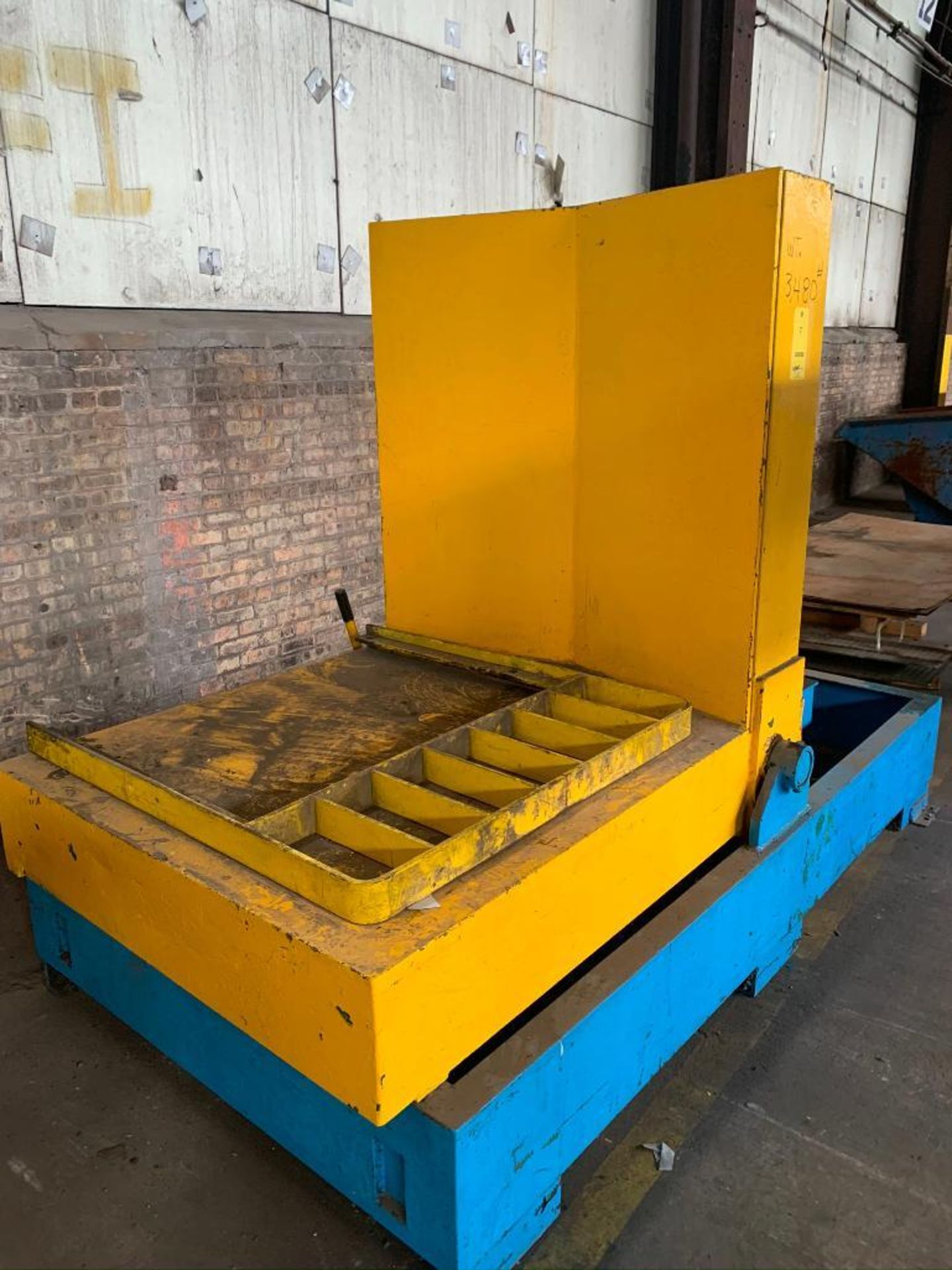 Tipper Steel Roll Stander, Pallet Remover/Adder