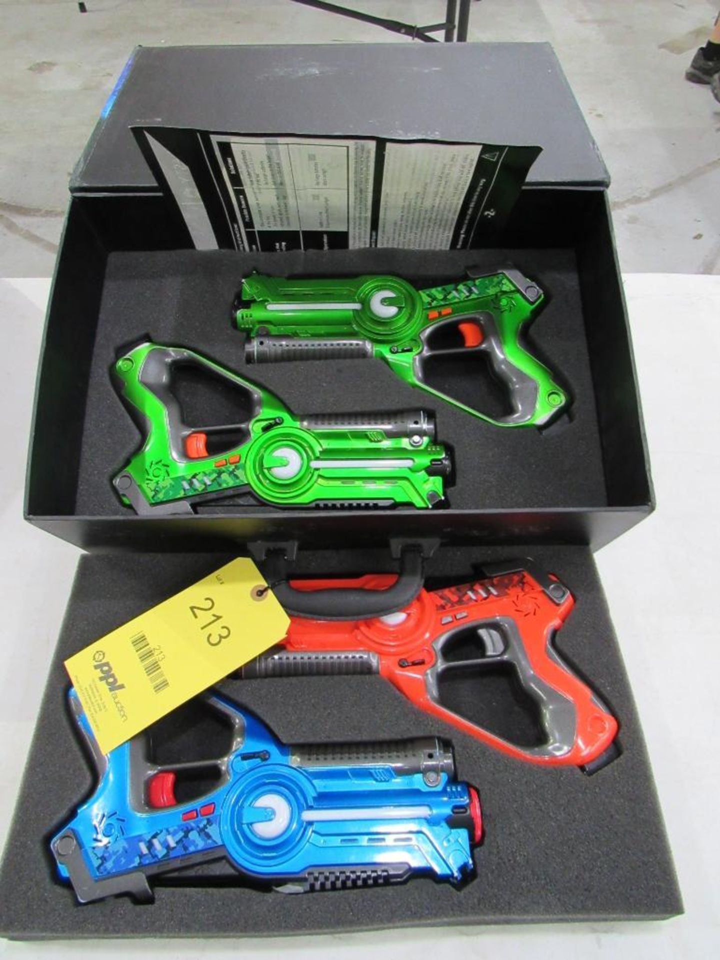 LOT: (4) Dynasty Lazer Tag Guns
