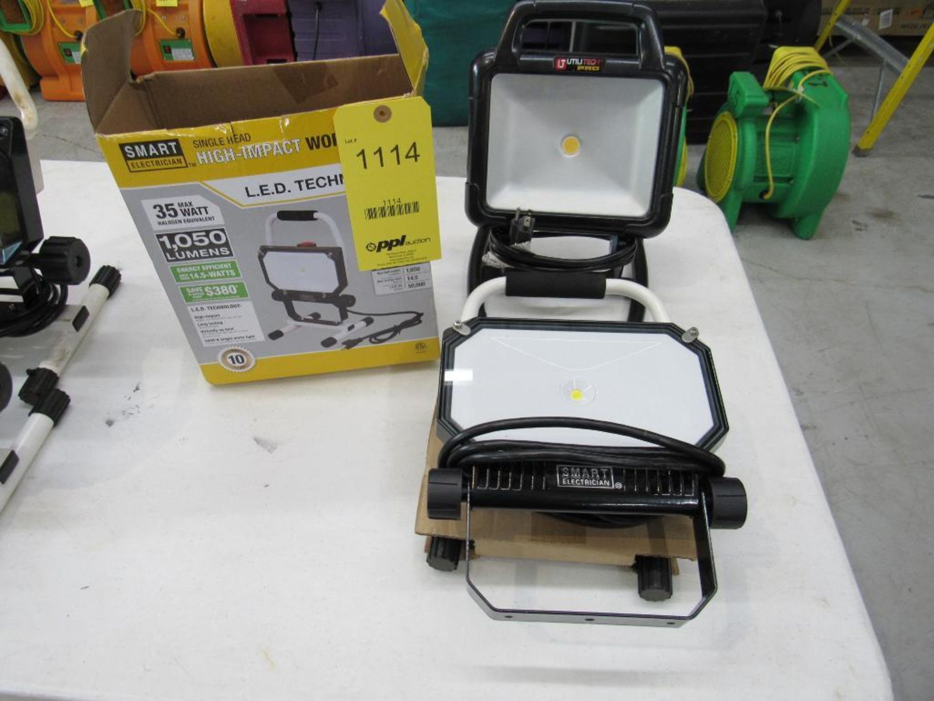 LOT: (2) SMART ELECTRICIAN Single Head High Impact Work Light