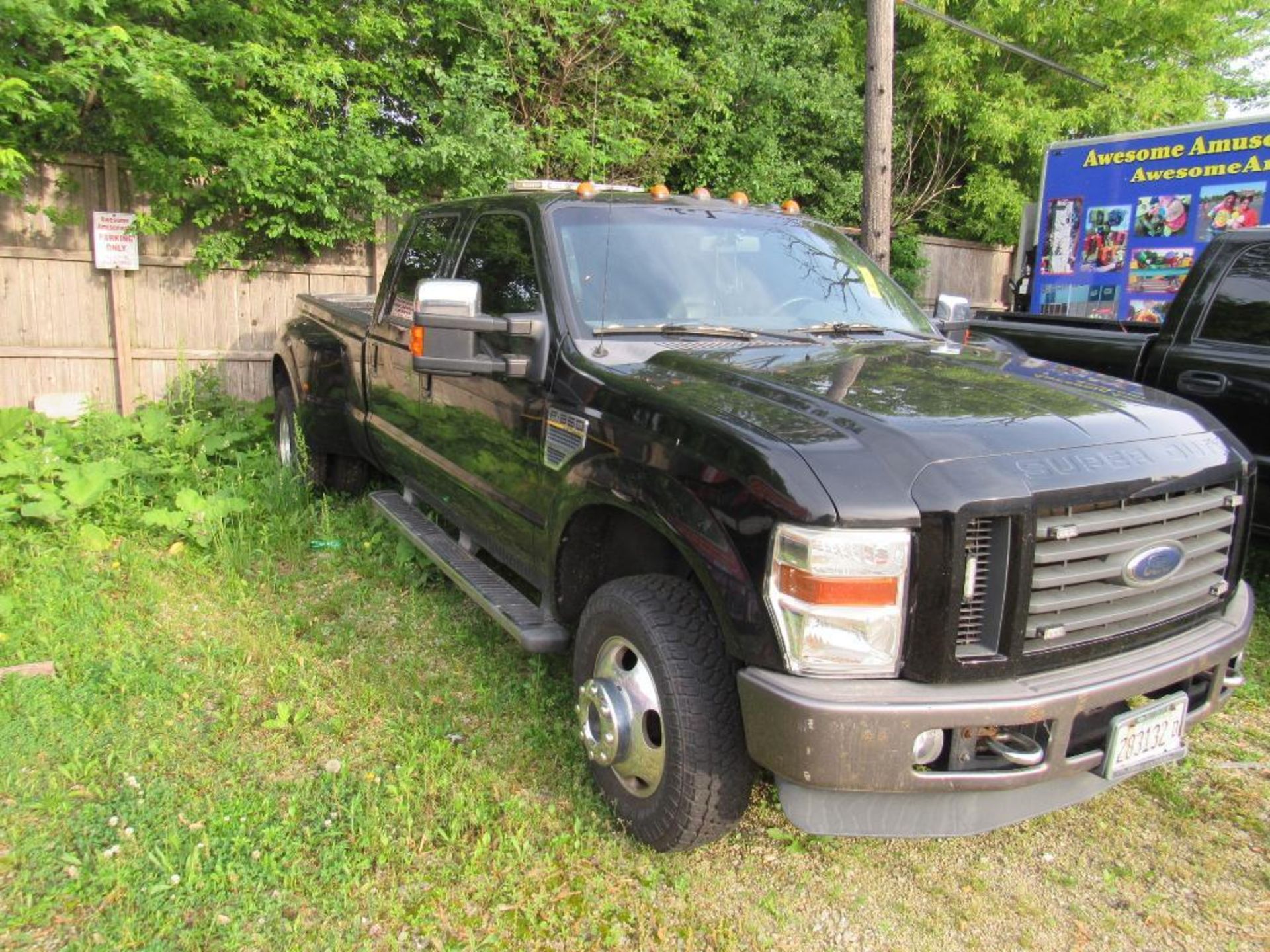 FORD 2009 F350 Crew Cab Dually, VIN 1FTWW33Y99EA69118, 191,024 Indicated Miles (NEEDS ENGINE - EMERG - Image 3 of 16