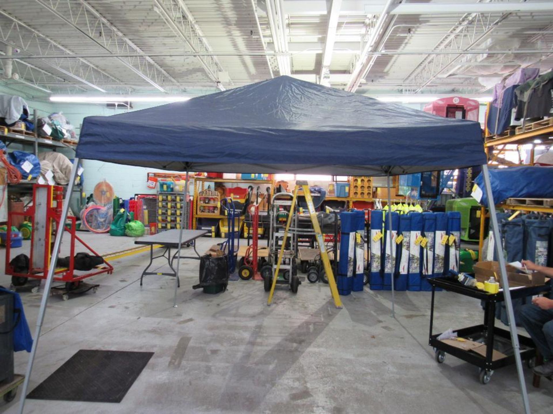 10 ft. x 10 ft. Instant Up Canopy