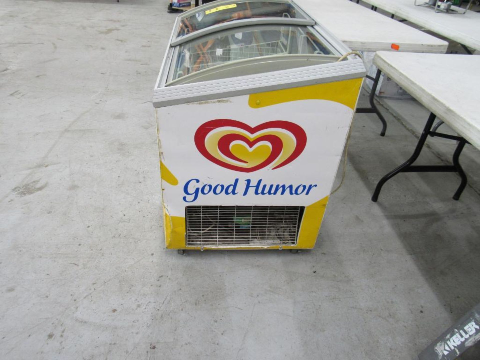 GOOD HUMOR Freezer, Sliding Tops - Image 2 of 5