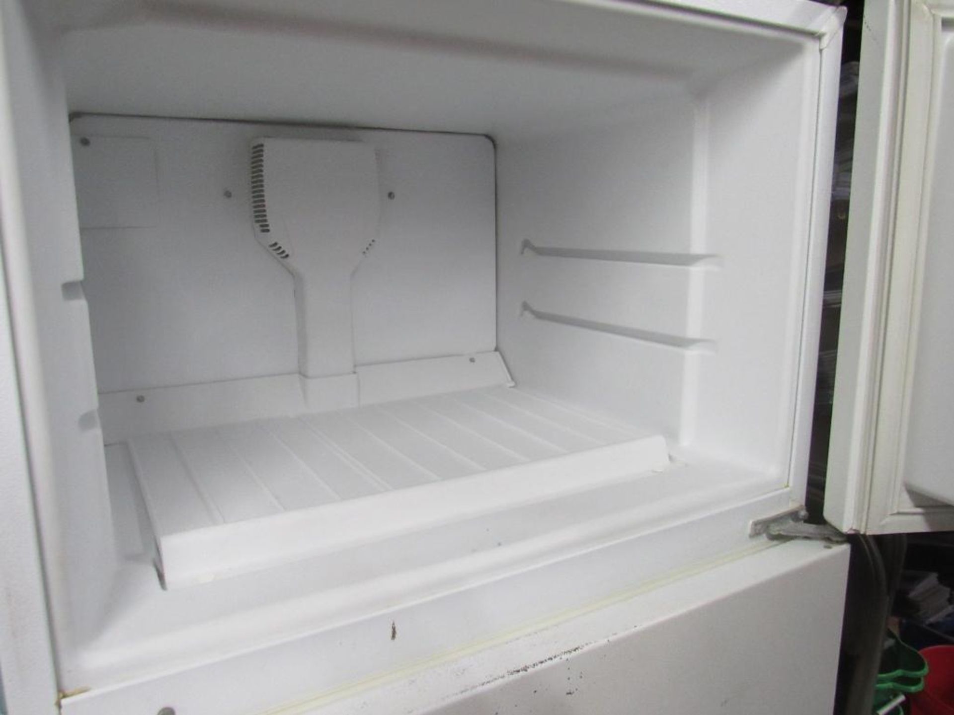 Refrigerator - Image 4 of 7
