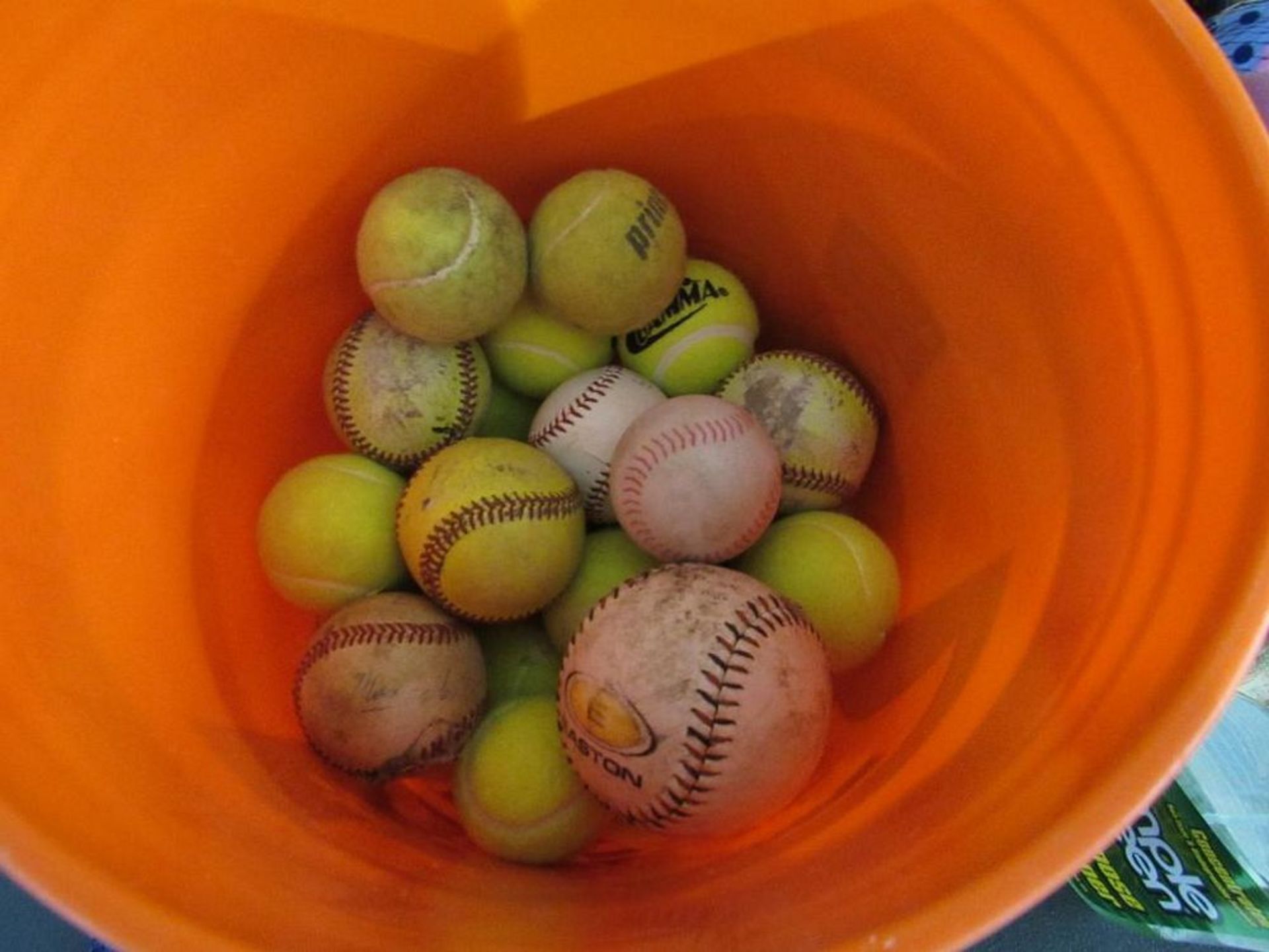 LOT: Bucket of Baseballs and Tennis Balls