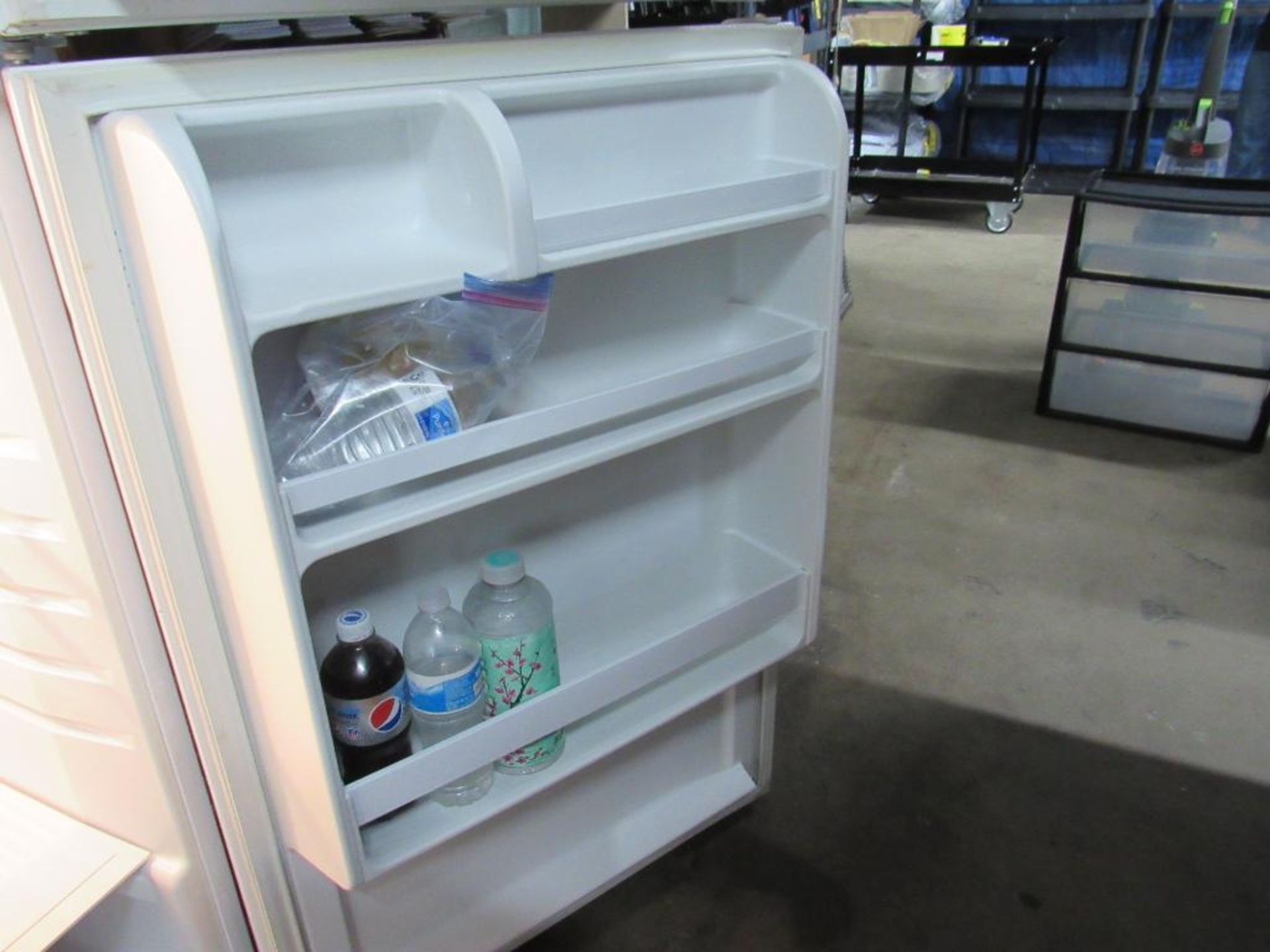 Refrigerator - Image 7 of 7