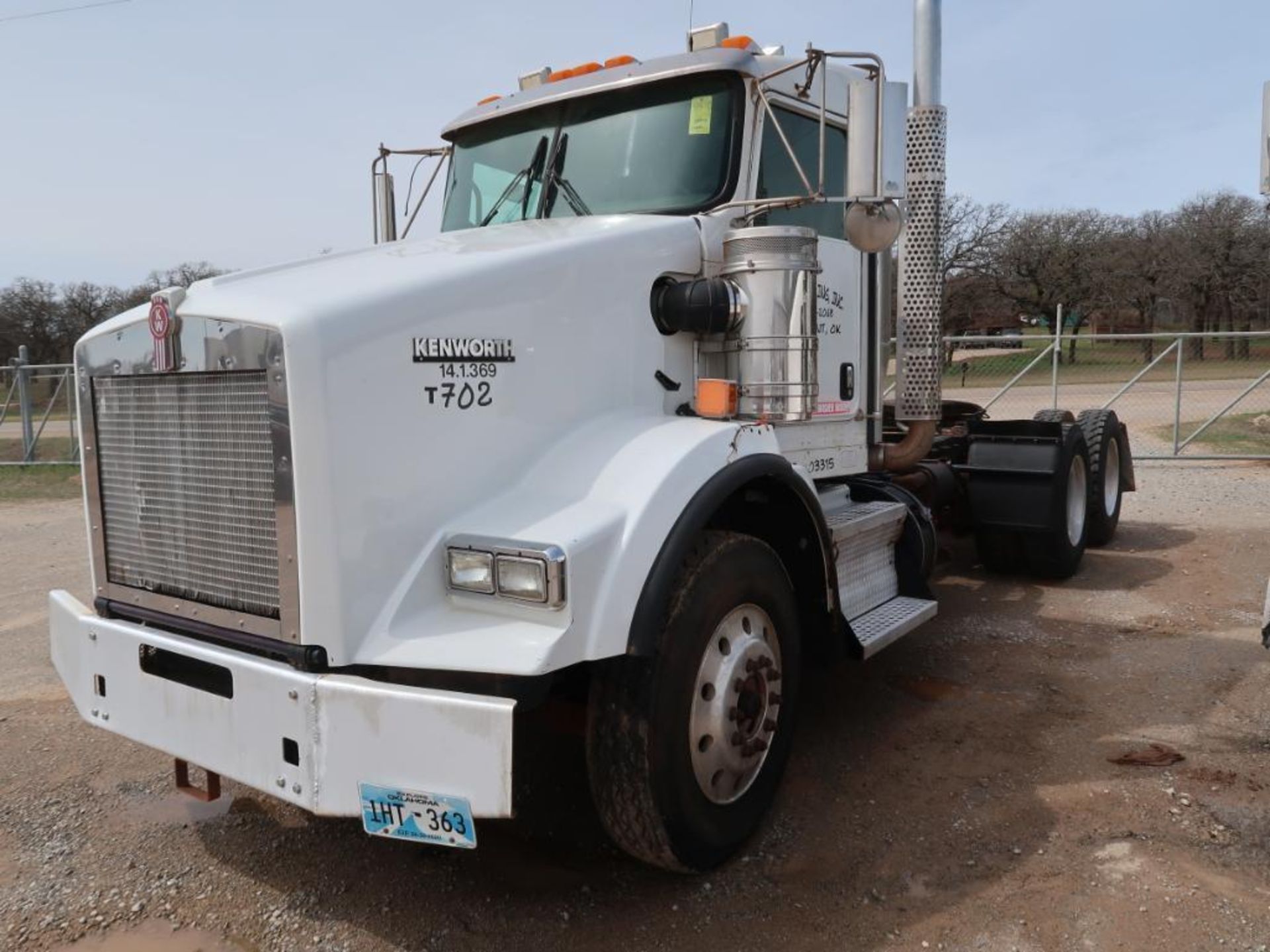 2013 Kenworth T80, 12.0L LG Diesel, Masport Vacuum Pump, 10-Speed Trans, VIN: 1XKDD49X1DJ344373, 311