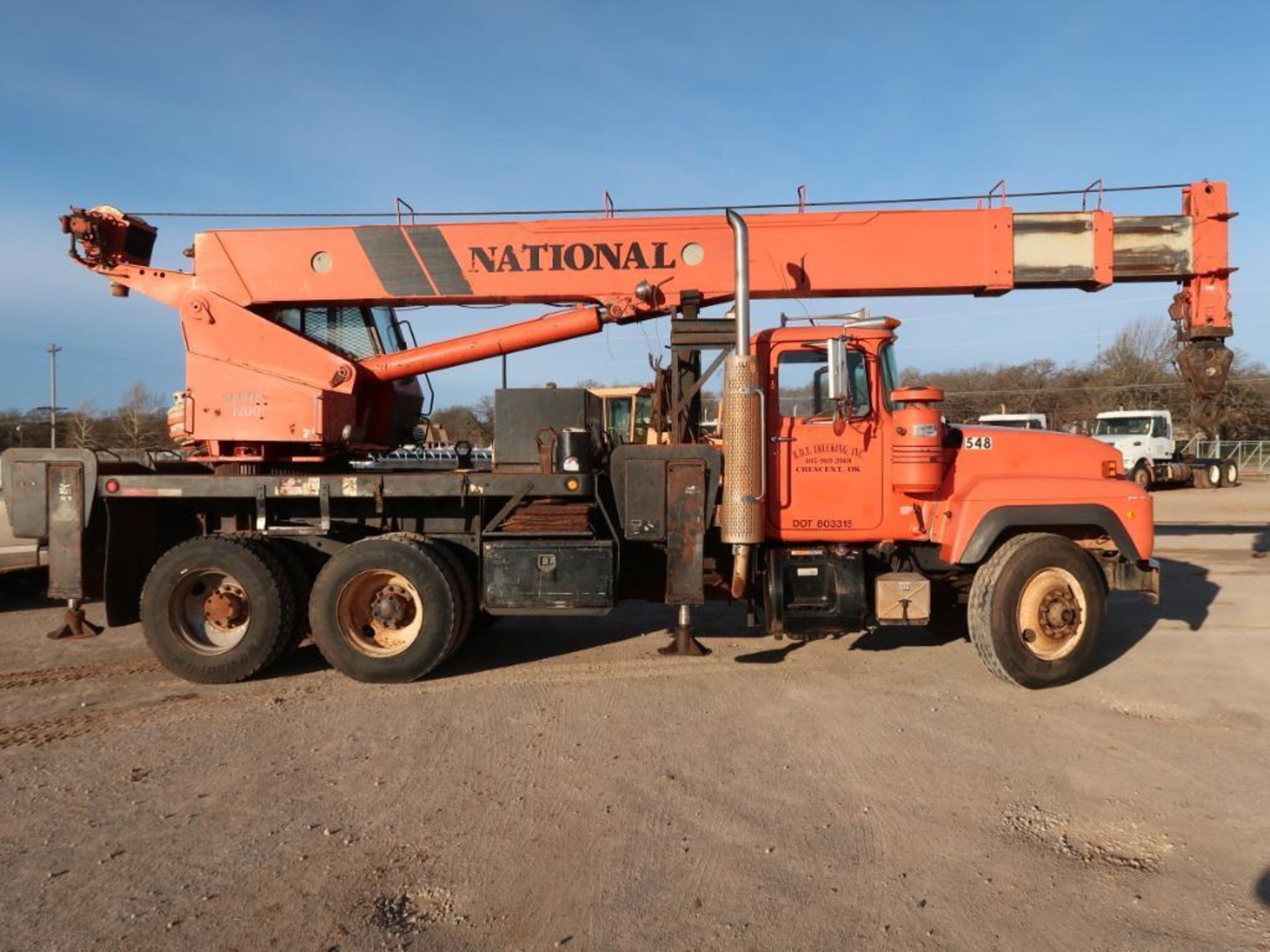 1993 Mack RD690S, Flat Bed Crane Truck, complete w/National 1200 Series Boom Crane, 12.0L L6 Diesel,