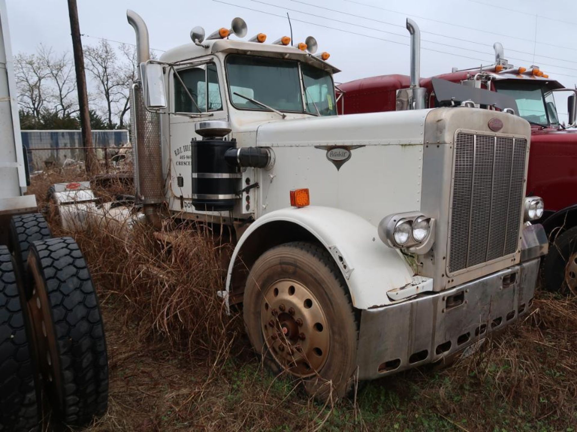 1985 Peterbilt Tandem Axle Tractor, (AS IS - NOT IN SERVICE), VIN: 175456KN, Unit T8 - Image 2 of 5