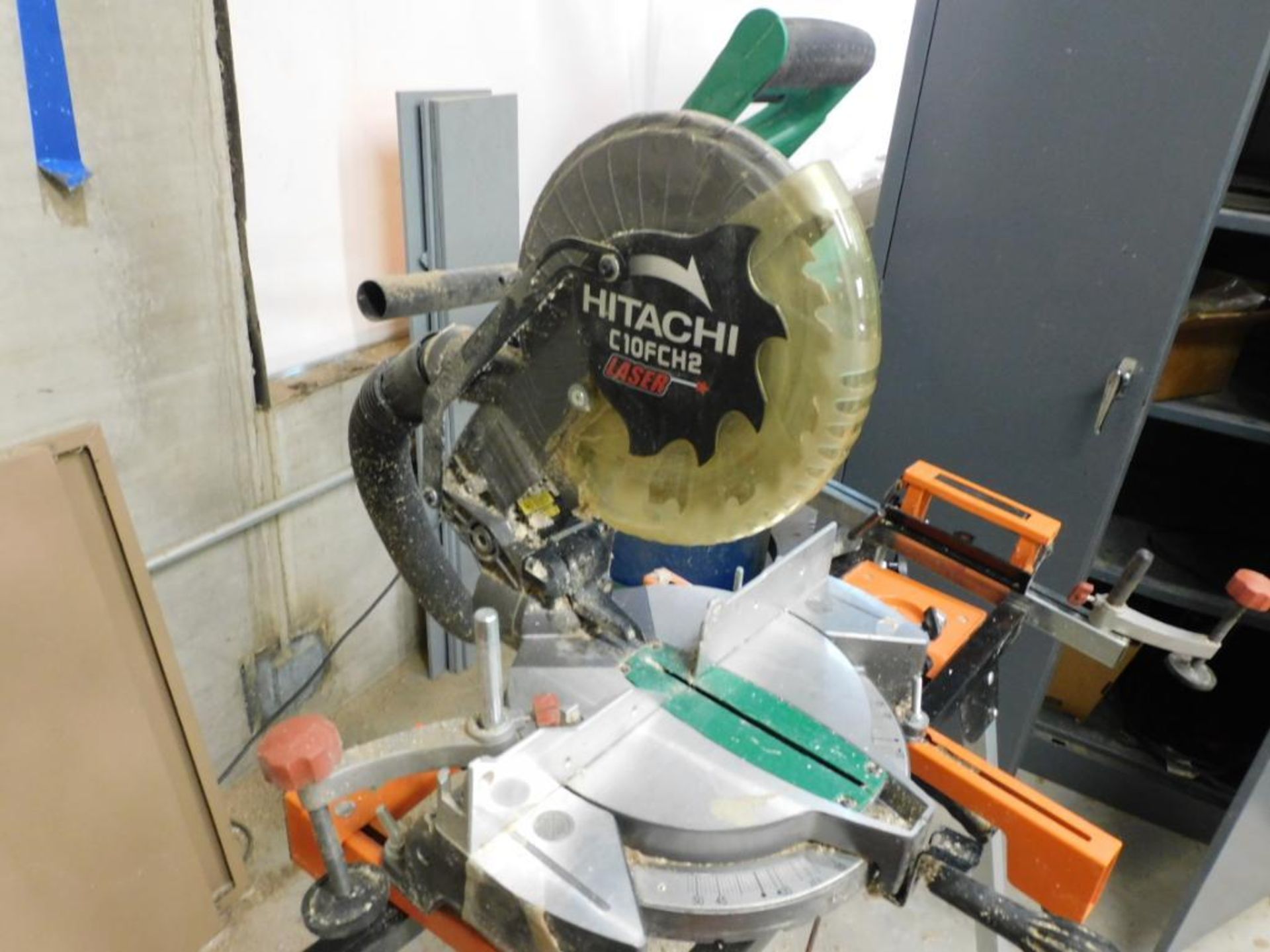 Hitachi C10FCH2 Compound Miter Saw, with Laser Guide - Image 2 of 2