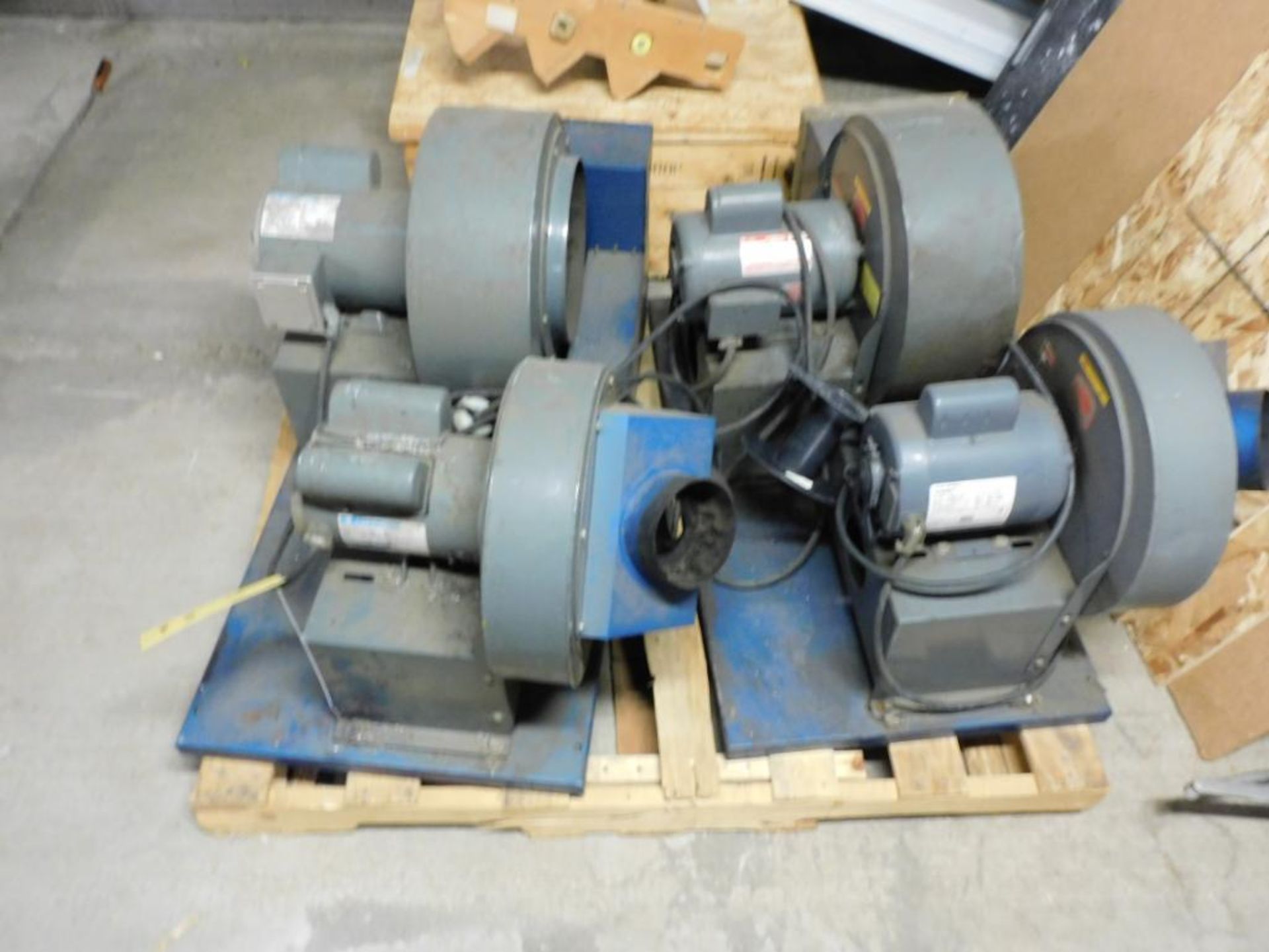 LOT: Blowers on (1) Pallet