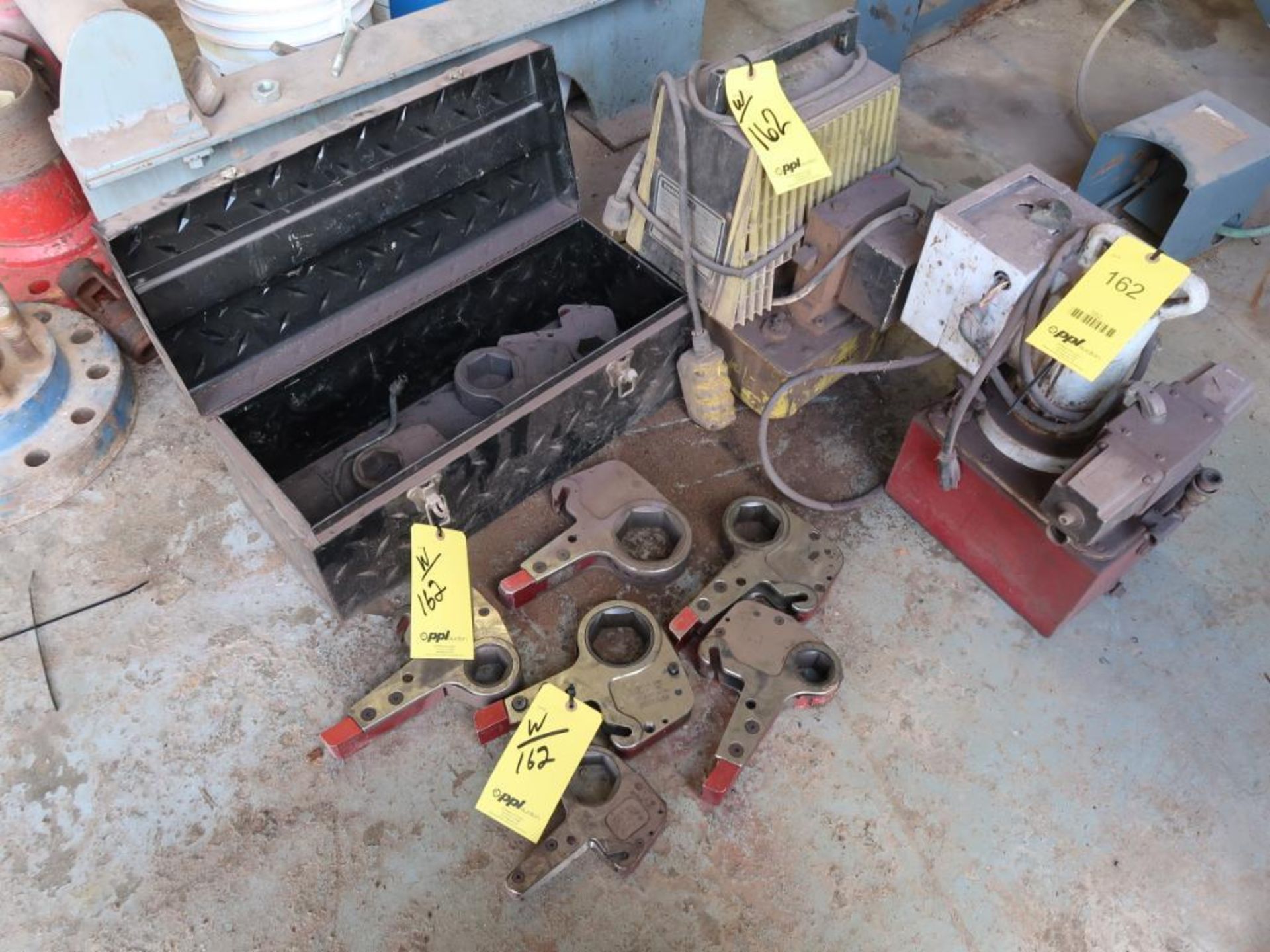 LOT: (2) Enerpac Hydraulic Power Packs, (9) Assorted Hydraulic Wrenches