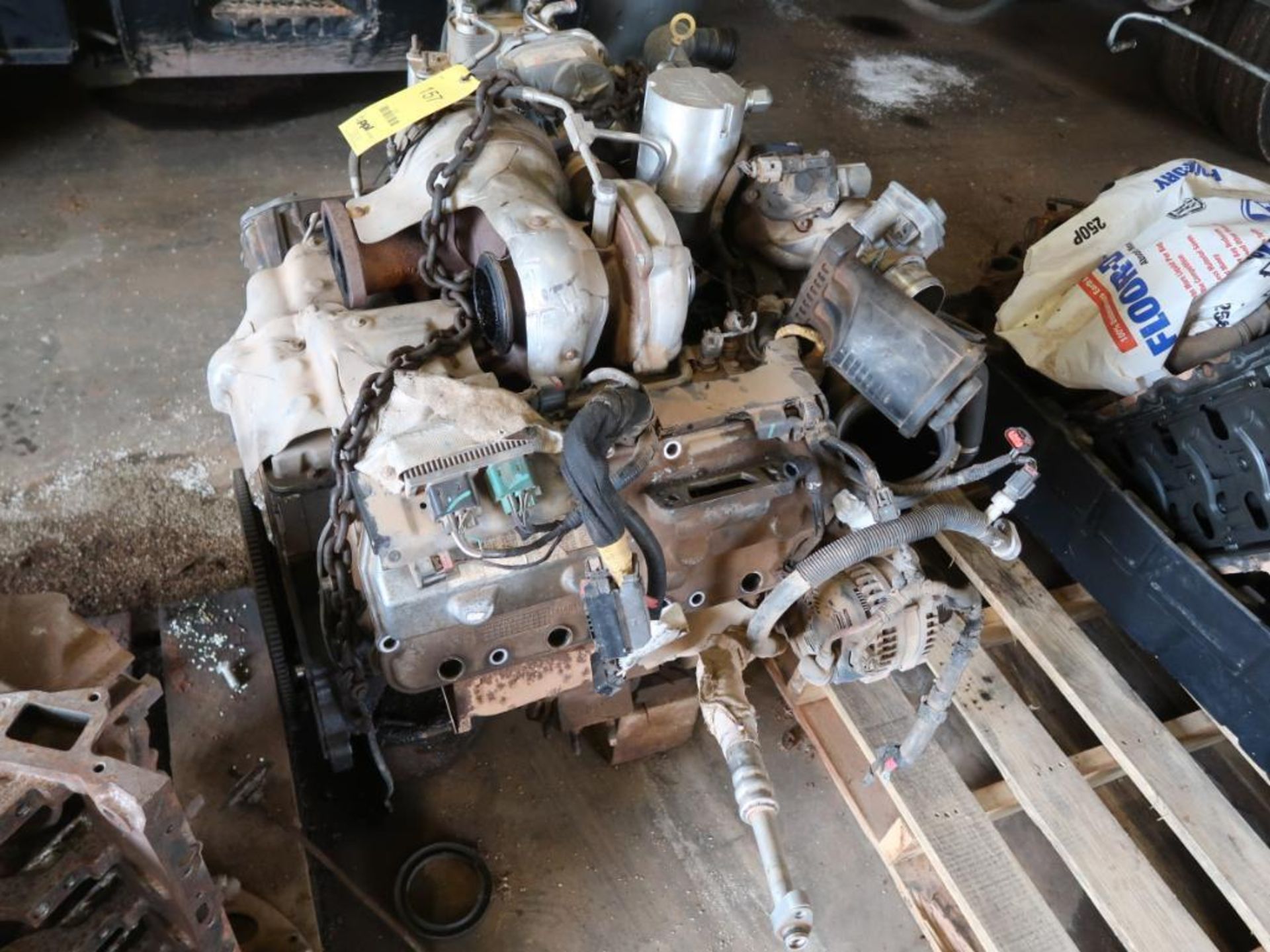 LOT: Diesel Engines, Parts, Cores - Image 3 of 5