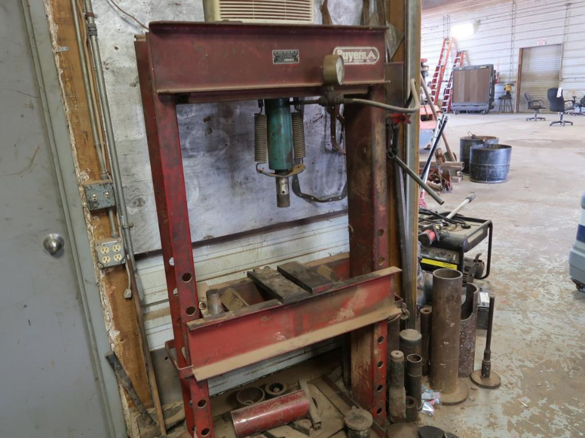 50 Ton (est.) Hydraulic Press