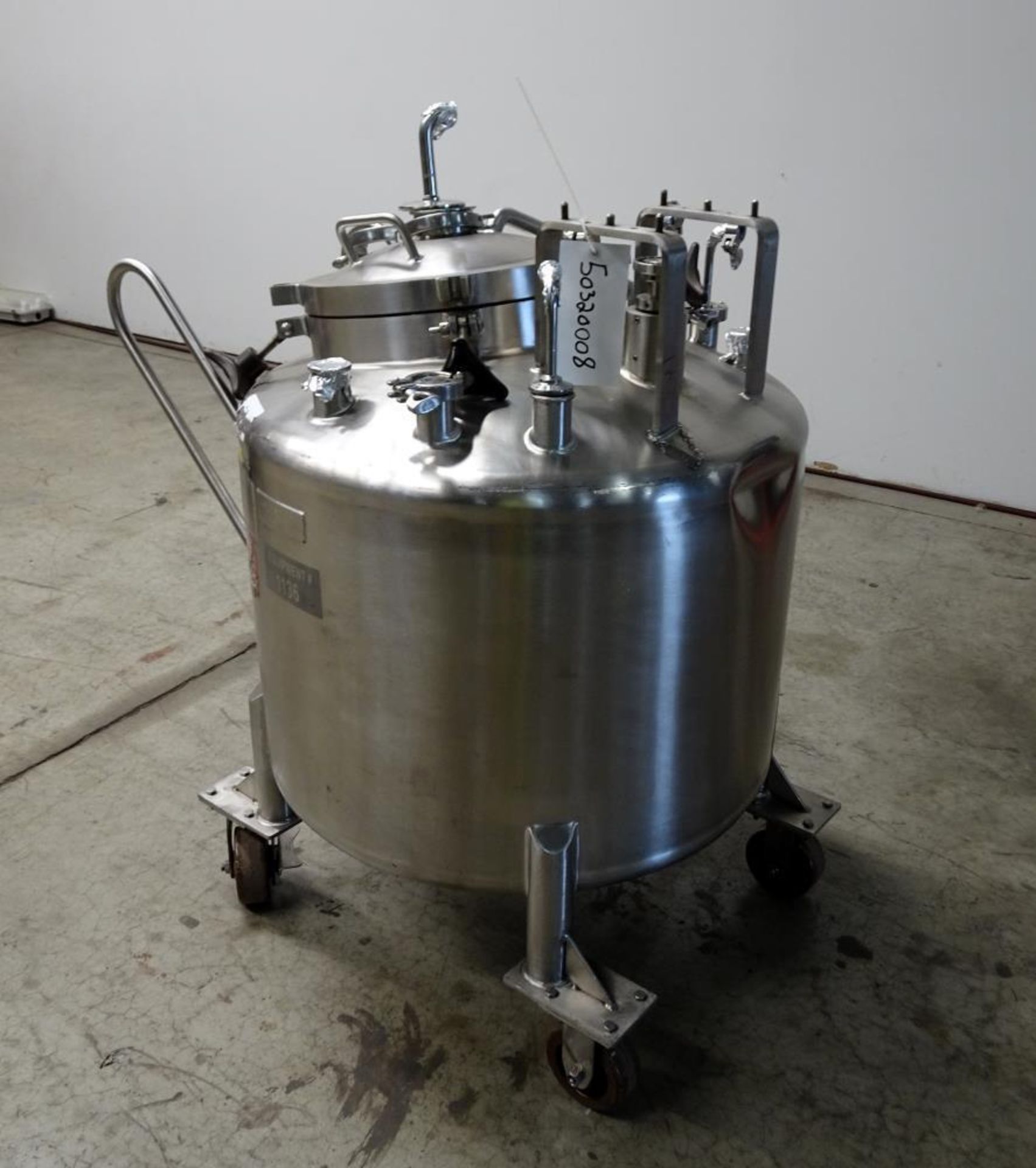 Lee Industries, 250 Liter SS Portable Pressure Mix Tank. Model 250 LDBT. Internal Rated 35 psi at 27