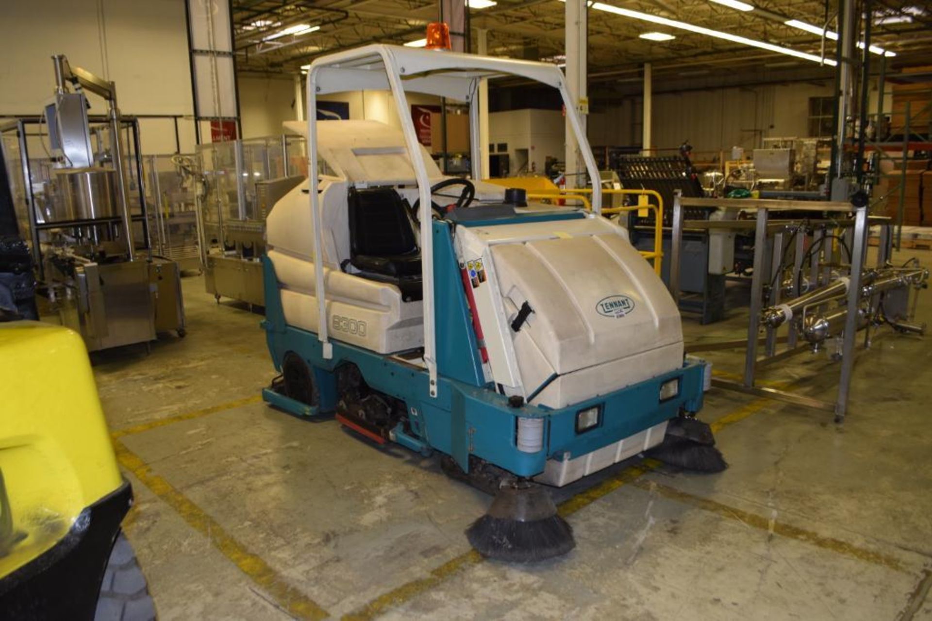 TENNANT Electric Ride-On Floor Scrubber-Sweeper Model 8300, S/N 8300-3579