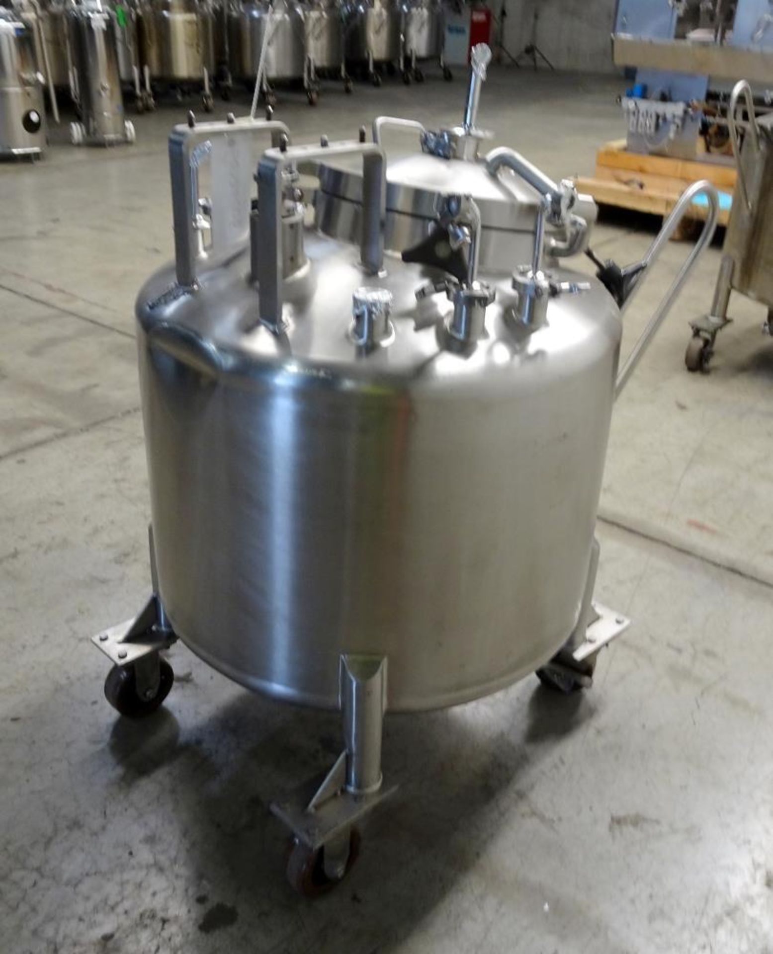 Lee Industries, 250 Liter SS Portable Pressure Mix Tank. Model 250 LDBT. Internal Rated 35 psi at 27 - Image 2 of 11