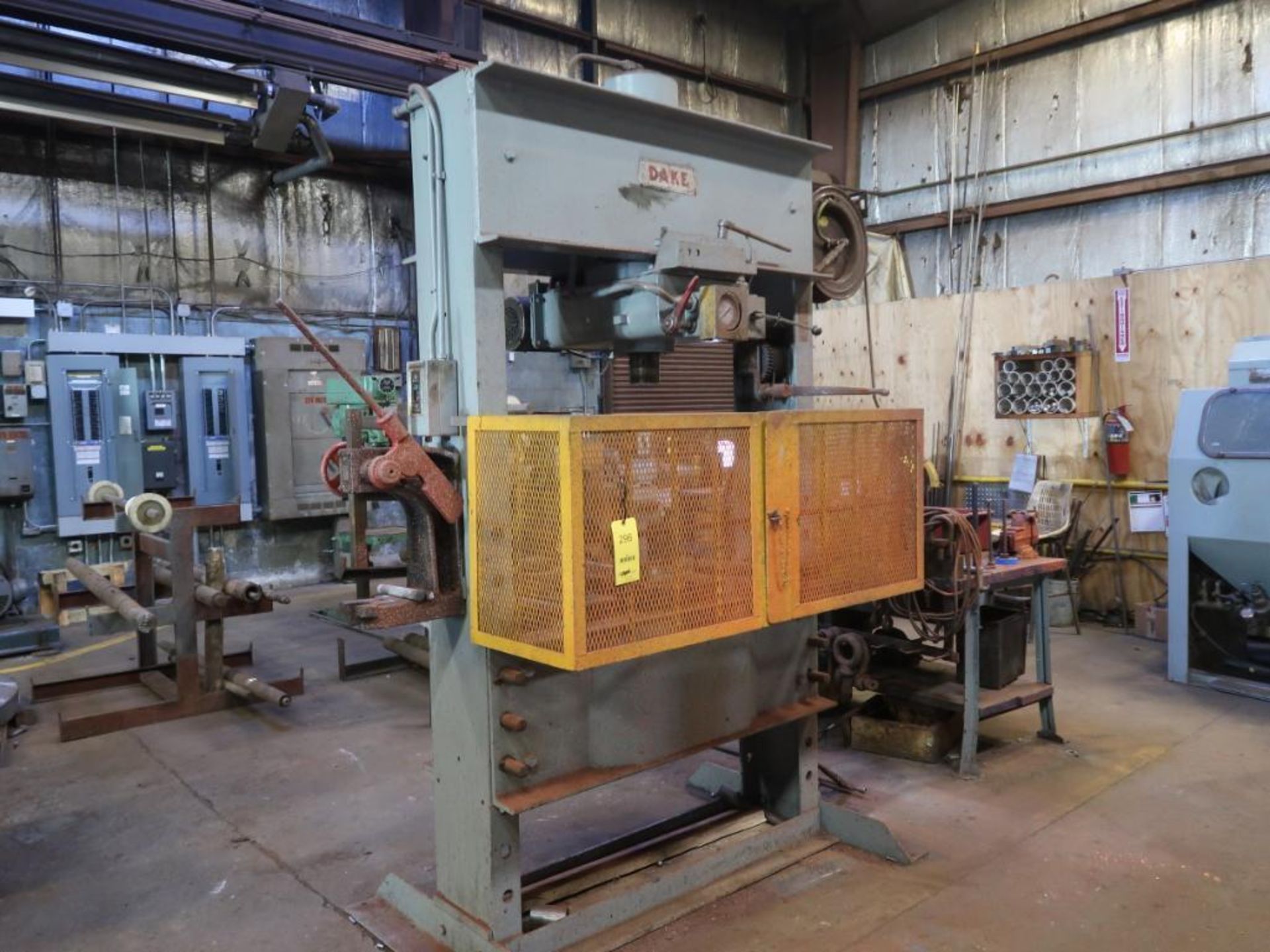 Dake 75 Ton Adjustable Bed & Ram H-Frame Hydraulic Shop Press