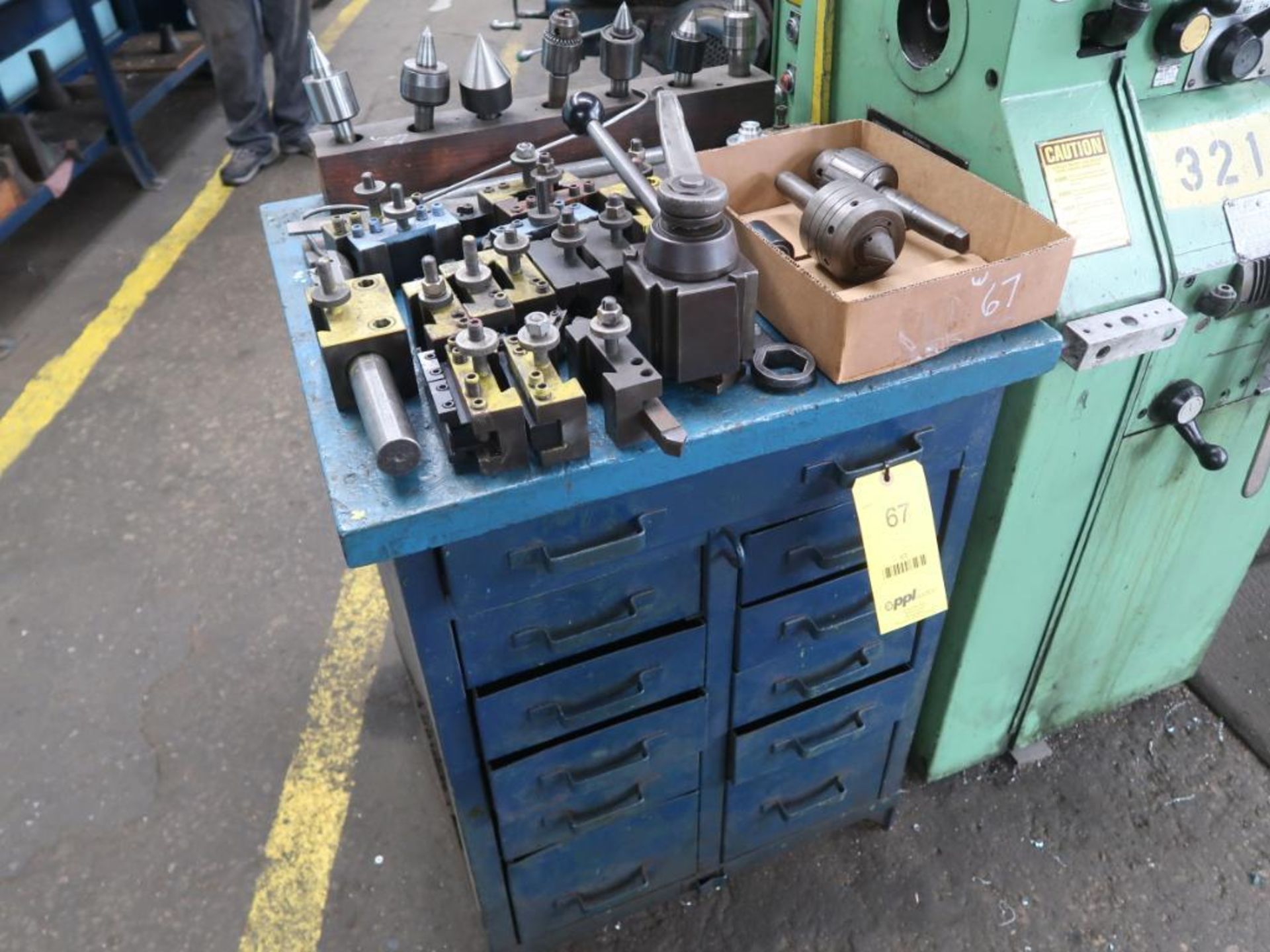 LOT: Assorted Lathe Tooling & Cabinet