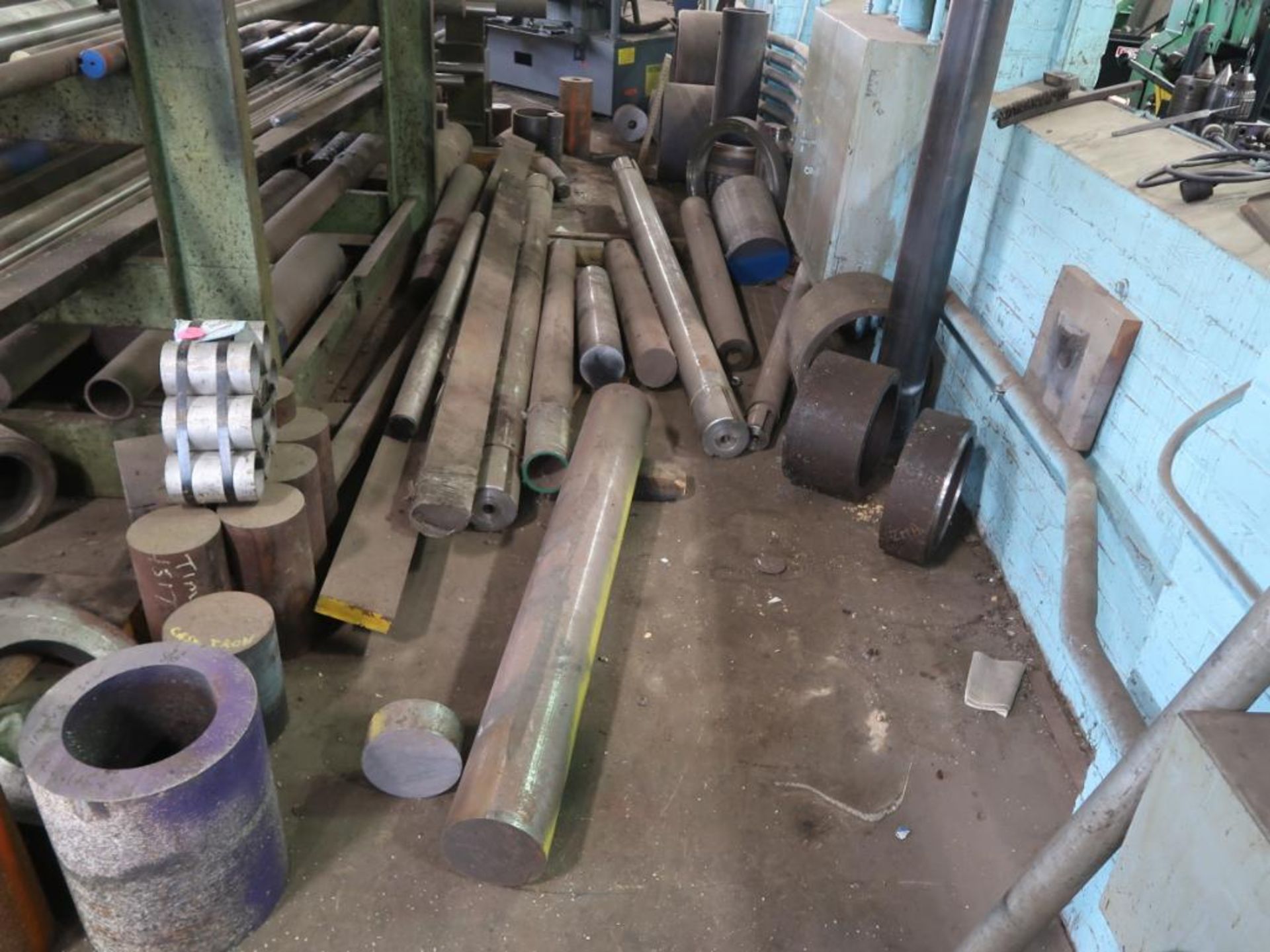 LOT: Assorted Bar Stock & Cut-offs of Various Sizes consisting of 300 & 400 Stainless Steel & Carbon - Image 2 of 6
