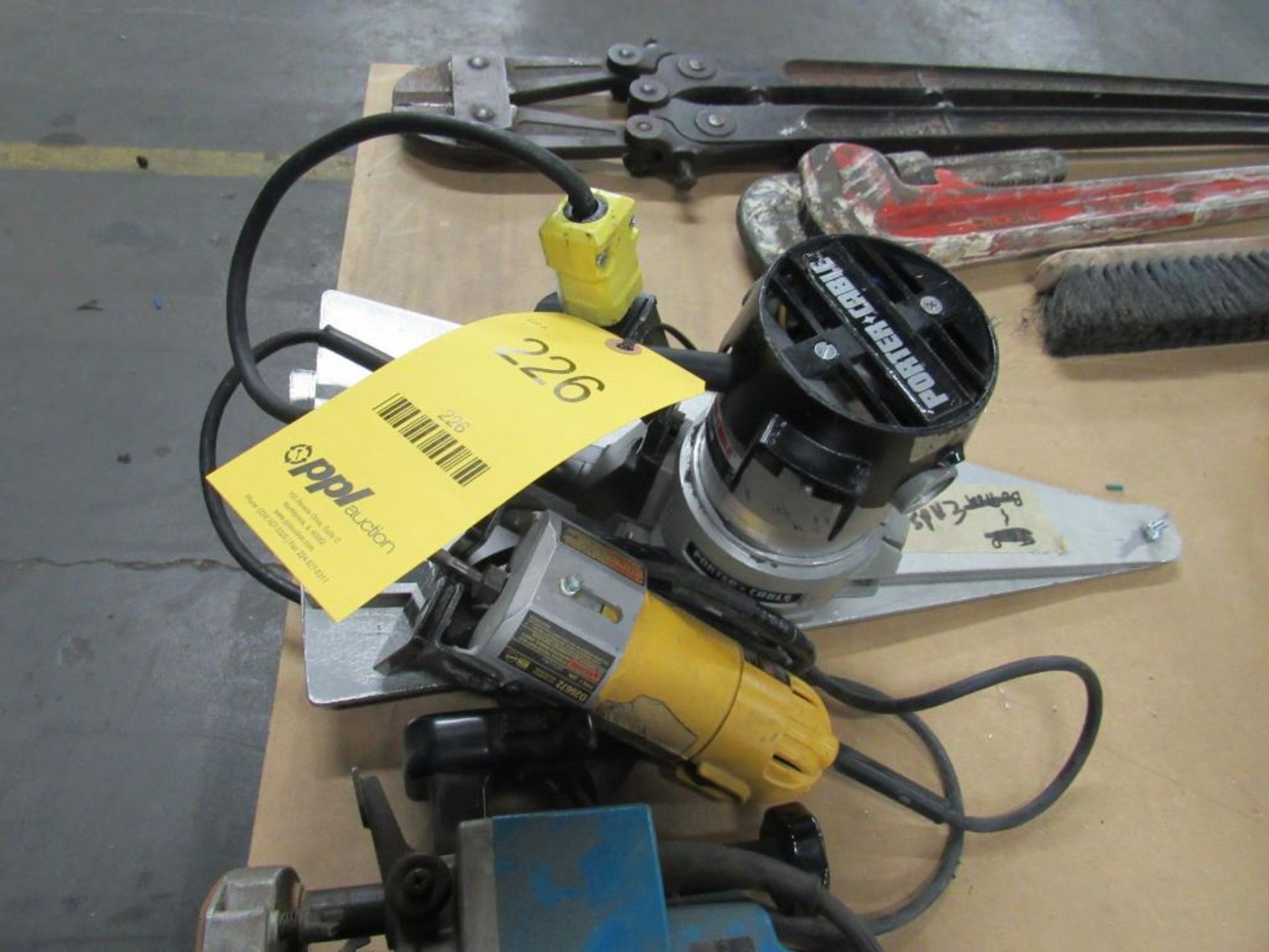 LOT: (1) Dewalt Router, (1) Porter Cable Router, (1) Ryobi Router (LOCATED IN SOUTH MILWAUKEE, WI) - Image 3 of 3