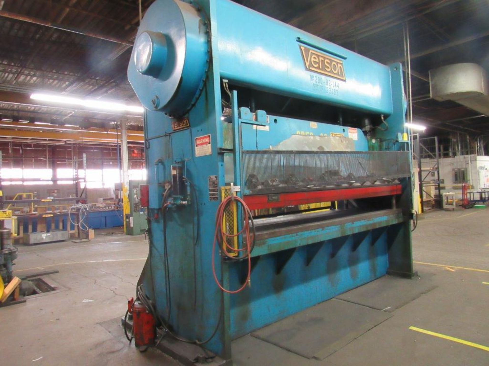 Verson 200 Ton 2-Point Straight Side Press Model 200-B2-144, S/N 23183, 4 in. Stroke, 15 in. Shut - Image 4 of 9