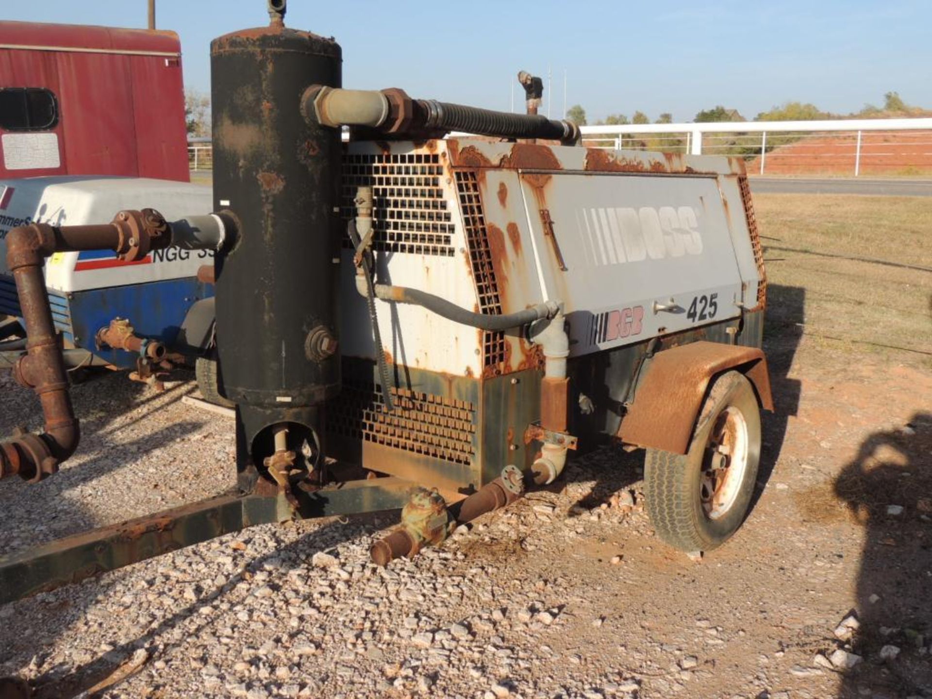 Boss 425 Air Compressor, 4 Cyl. Ford, Natural Gas, 4655 Hrs. Indicated, S/N BGB-30004-0503(LOCATED - Image 2 of 5