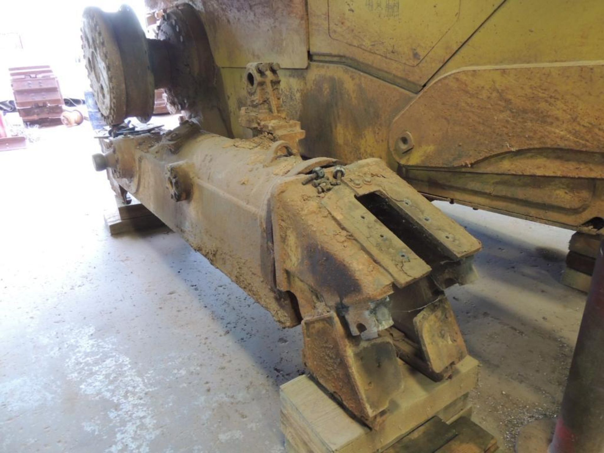 2007 Caterpillar D6T XL Crawler Tractor, EROPS, , Semi-U Blade, ( Undercarriage removed for - Image 14 of 19