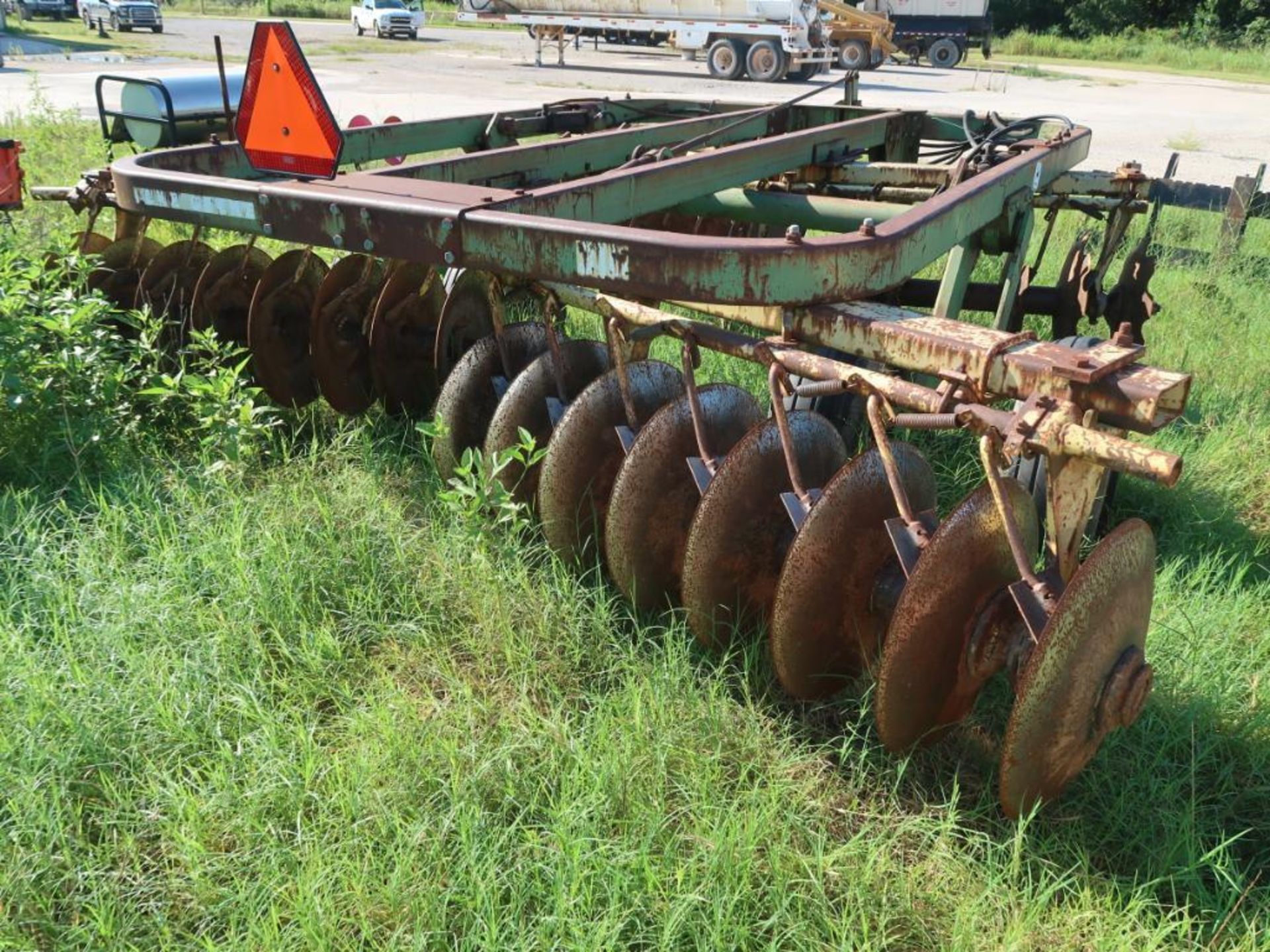 John Deere Tandem Disc (LOCATED IN ARDMORE, OK.) - Image 3 of 3